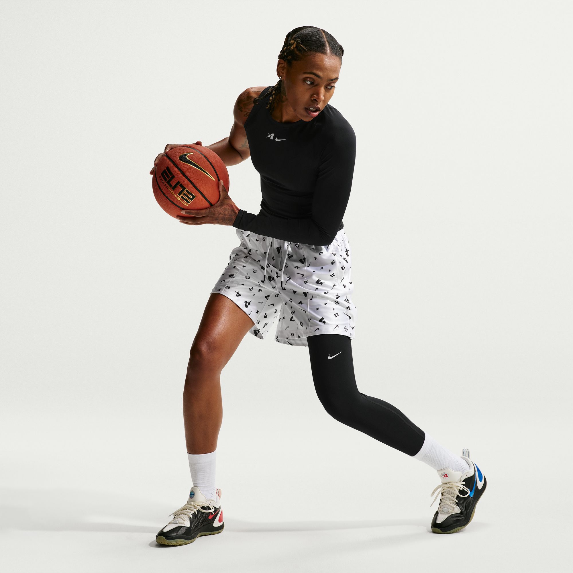 Nike Women's A'ja Wilson A'symmetric Reversible Single-Leg Basketball Leggings product image