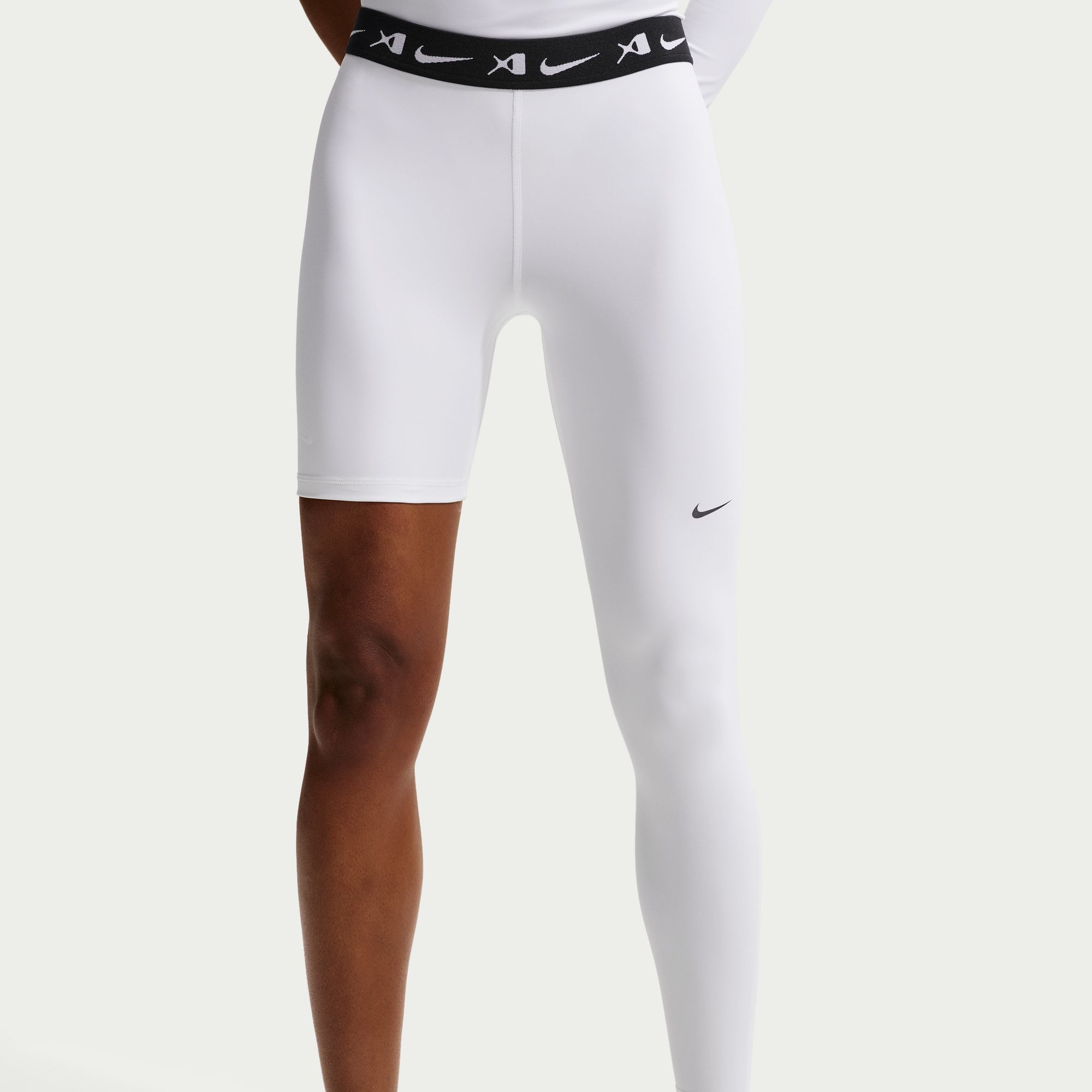 Nike Women's A'ja Wilson A'symmetric Reversible Single-Leg Basketball Leggings product image