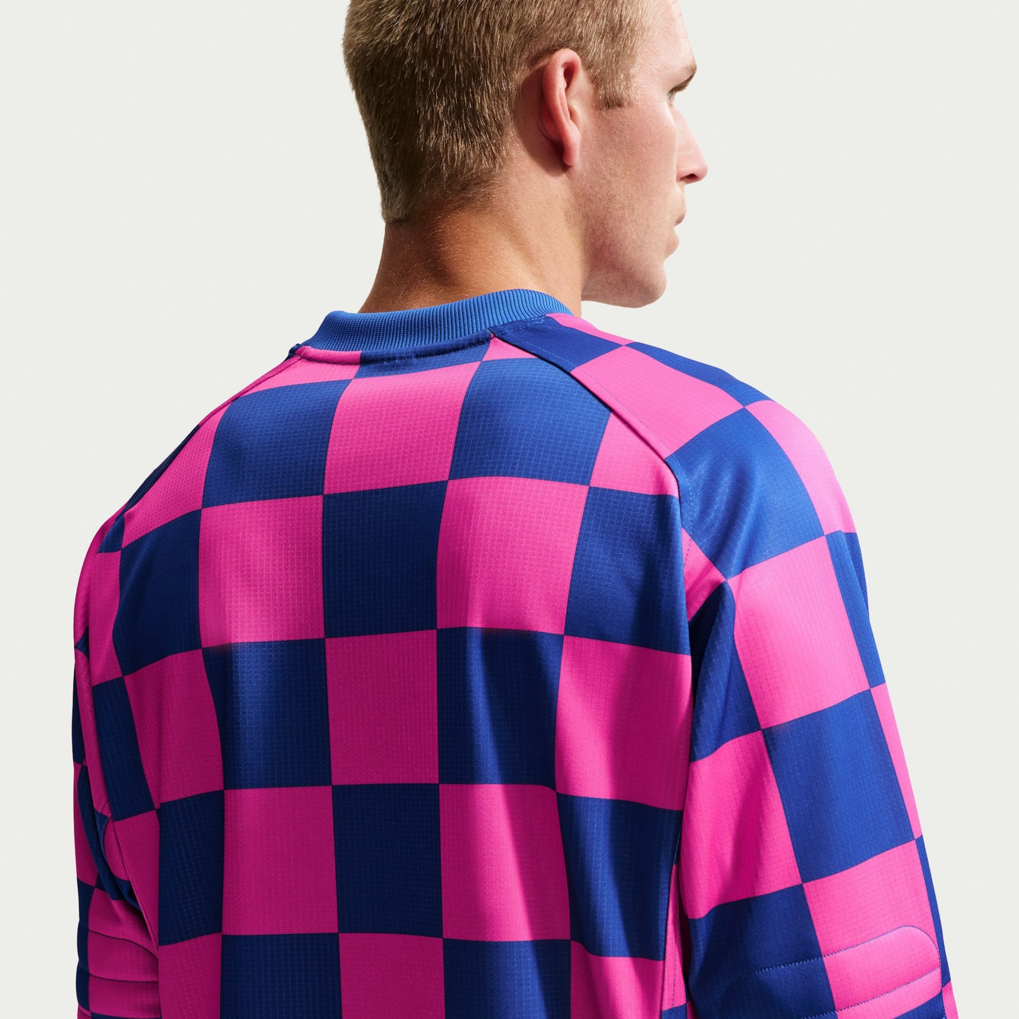 Nike Men's Sportswear Club Away Goalie Long Sleeve Soccer Shirt product image