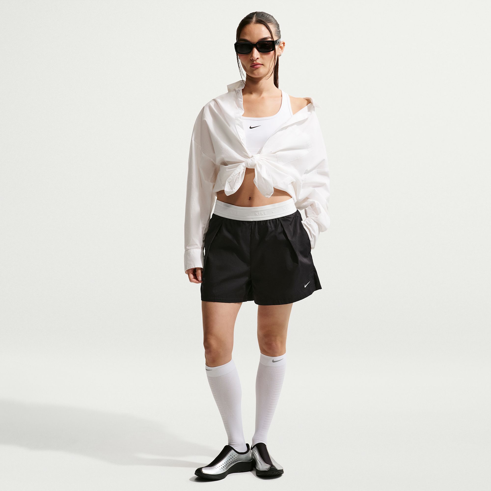 Nike Women's Sportswear Chill Poplin Shorts product image