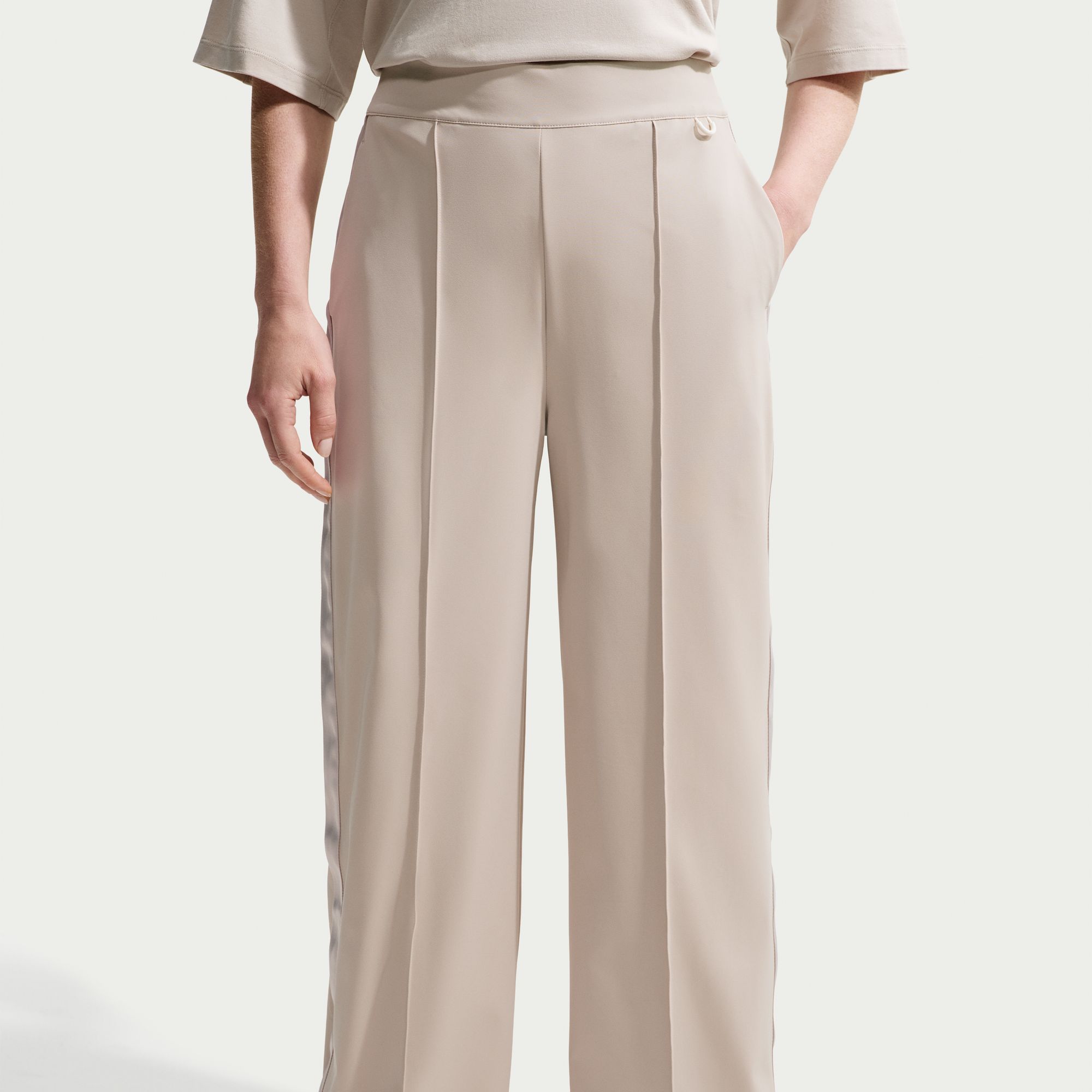 Nike Women's 24.7 PerfectStretch Dri-FIT Tearaway Pants product image