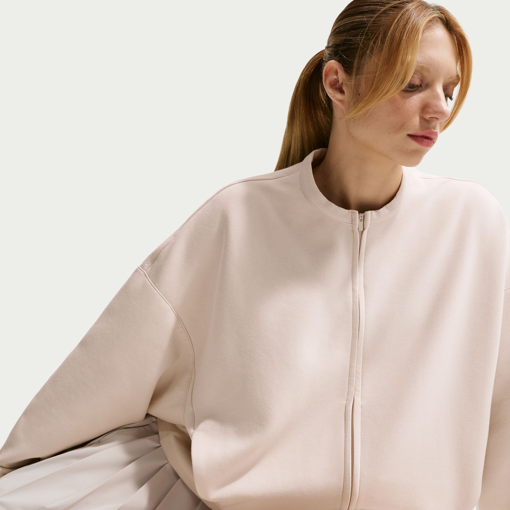 Nike Women's 24.7 ImpossiblySoft Dri-FIT Oversized Crew-Neck Full-Zip Top product image