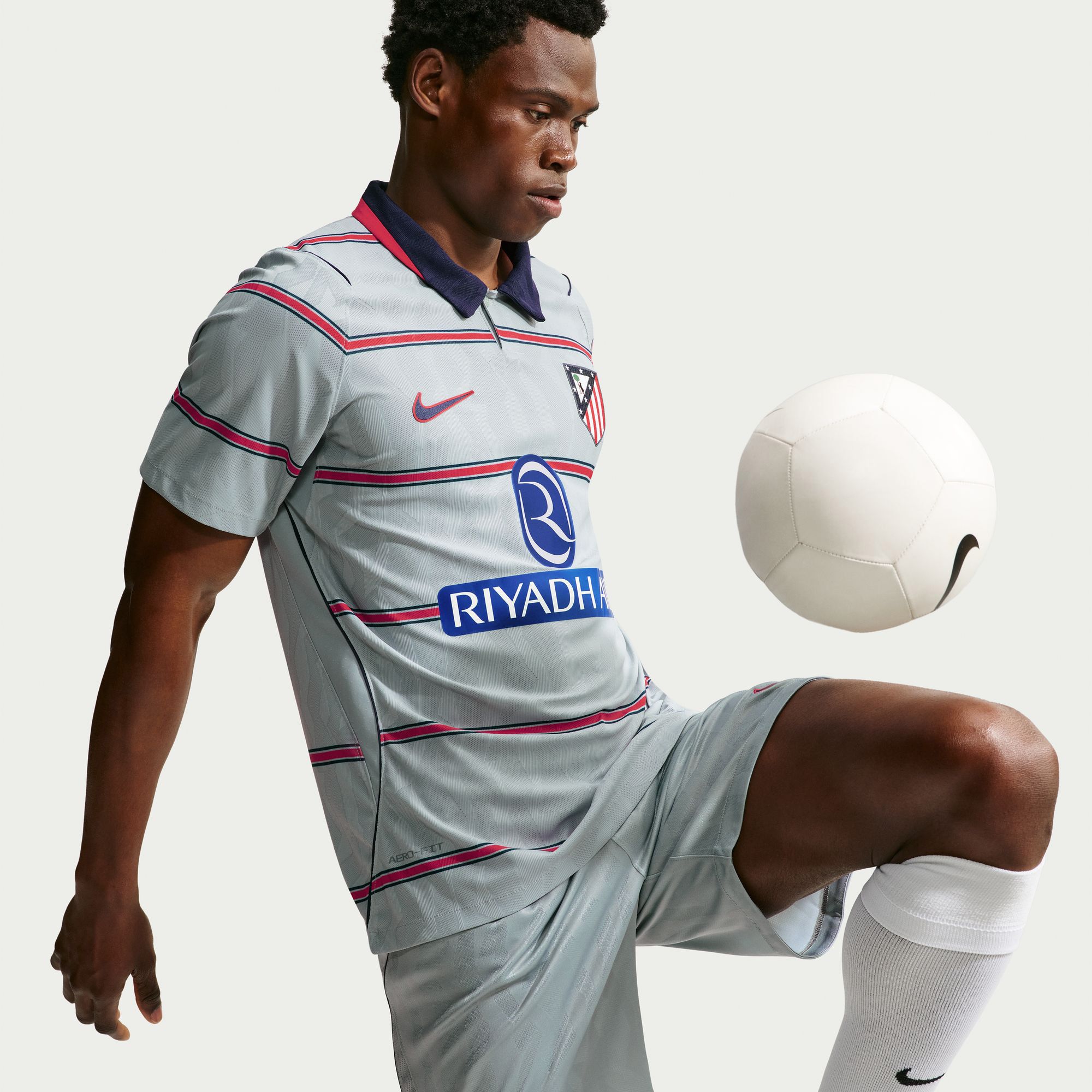 Nike Adult Atletico Madrid 2026 Third Authentic Jersey | Dick's