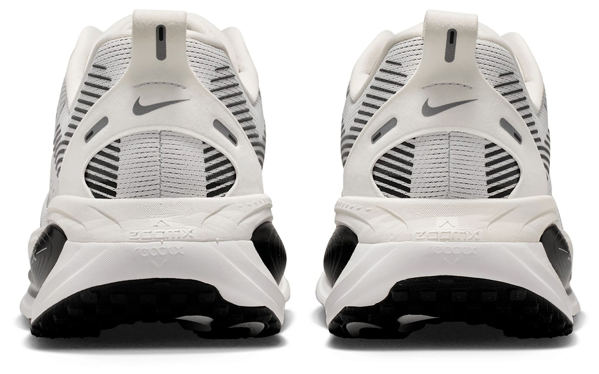 Nike Men's Vomero 18 Running Shoes product image