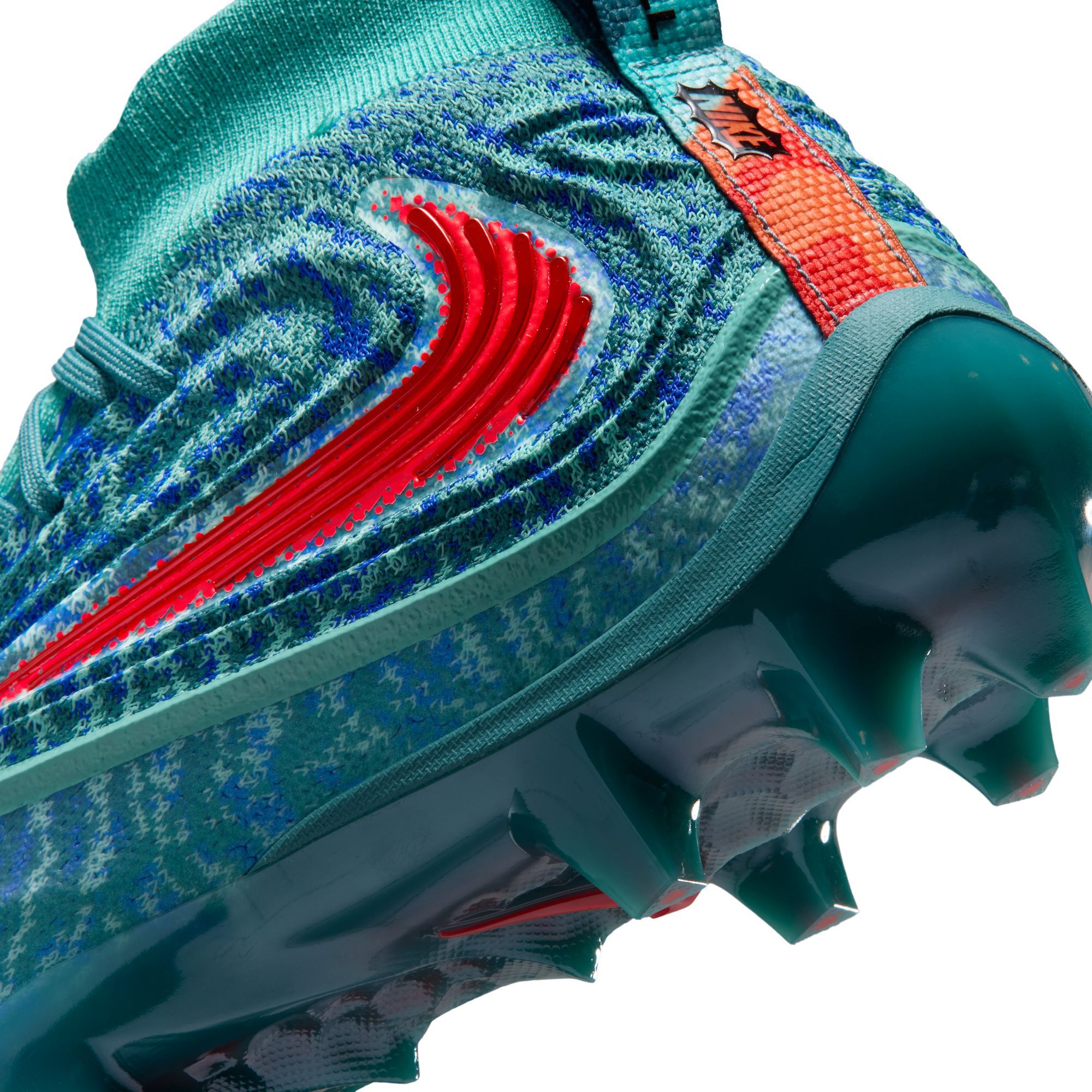 Nike Alpha Menace 5 Elite Mid Football Cleats product image