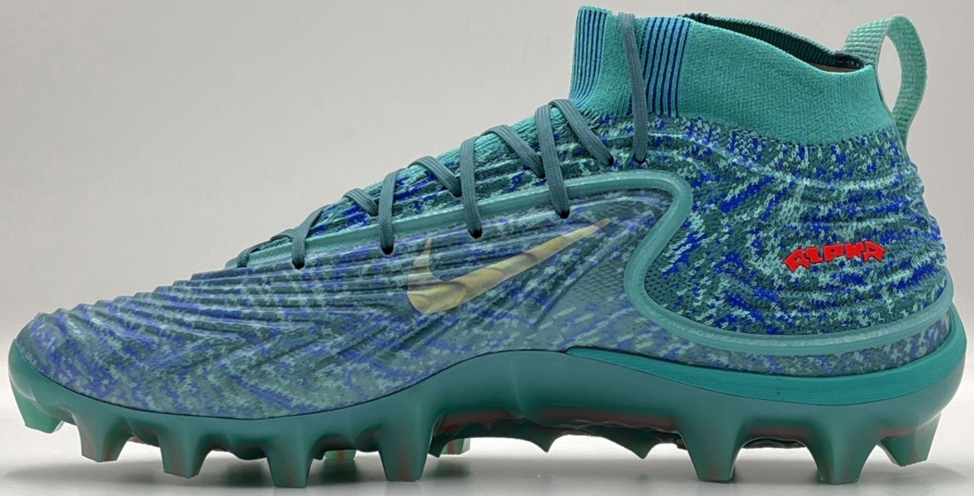 Nike Alpha Menace 5 Elite Mid Football Cleats product image