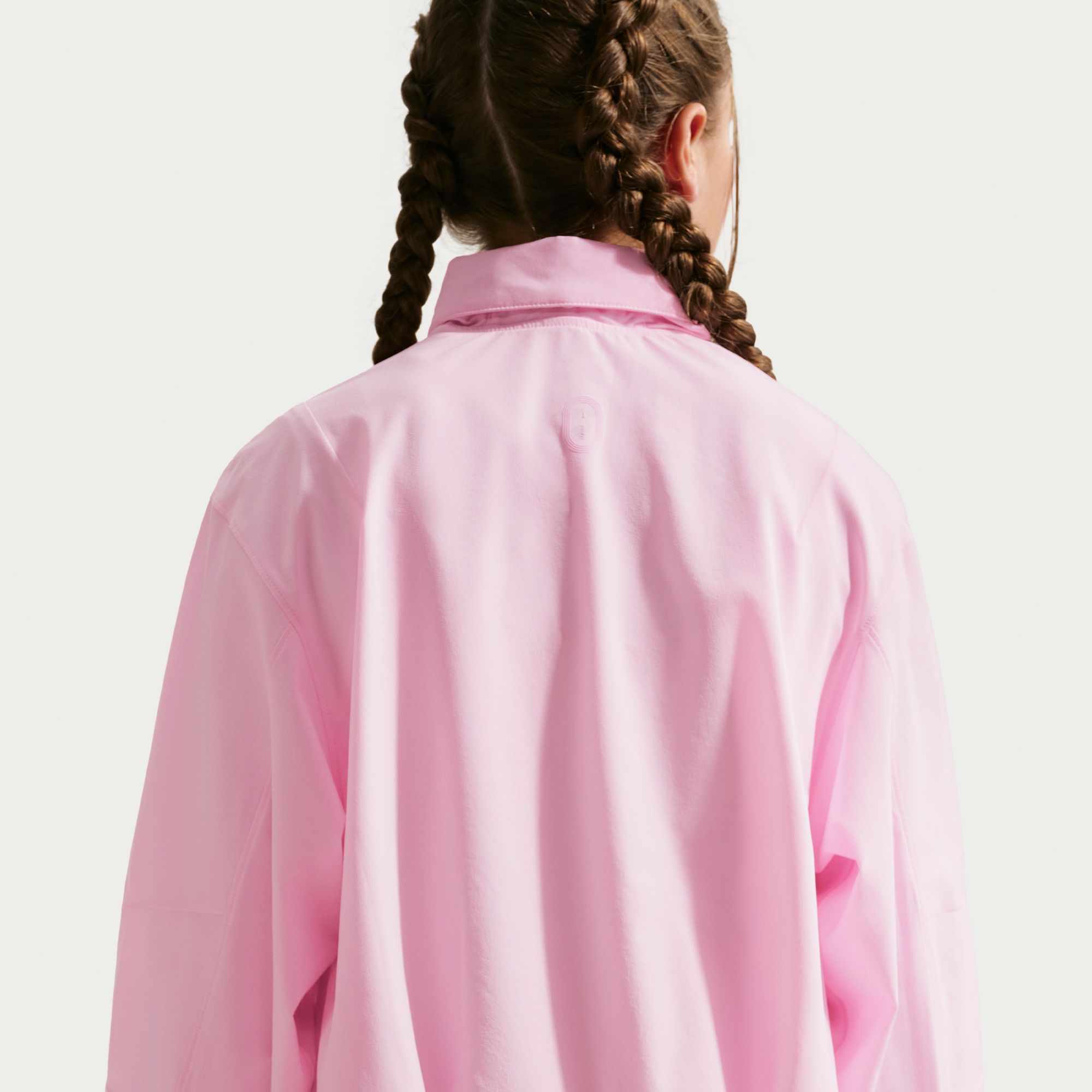 Nike Girls' MAVN Water-Repellent UV Woven Jacket product image