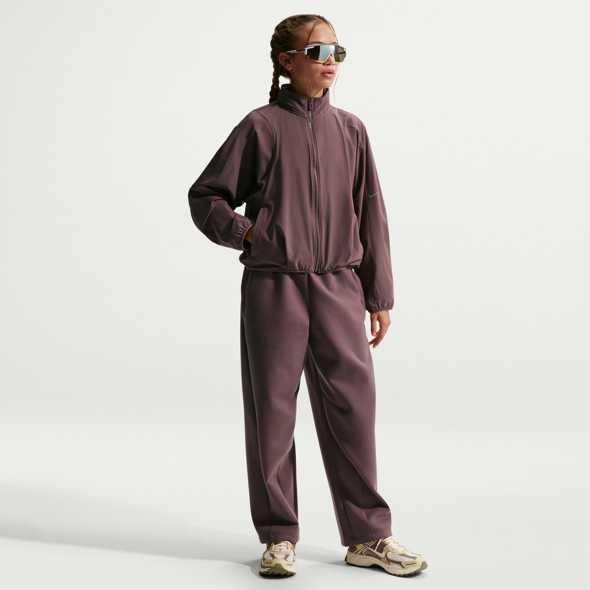 Nike Girls' MAVN Water-Repellent UV Woven Jacket product image