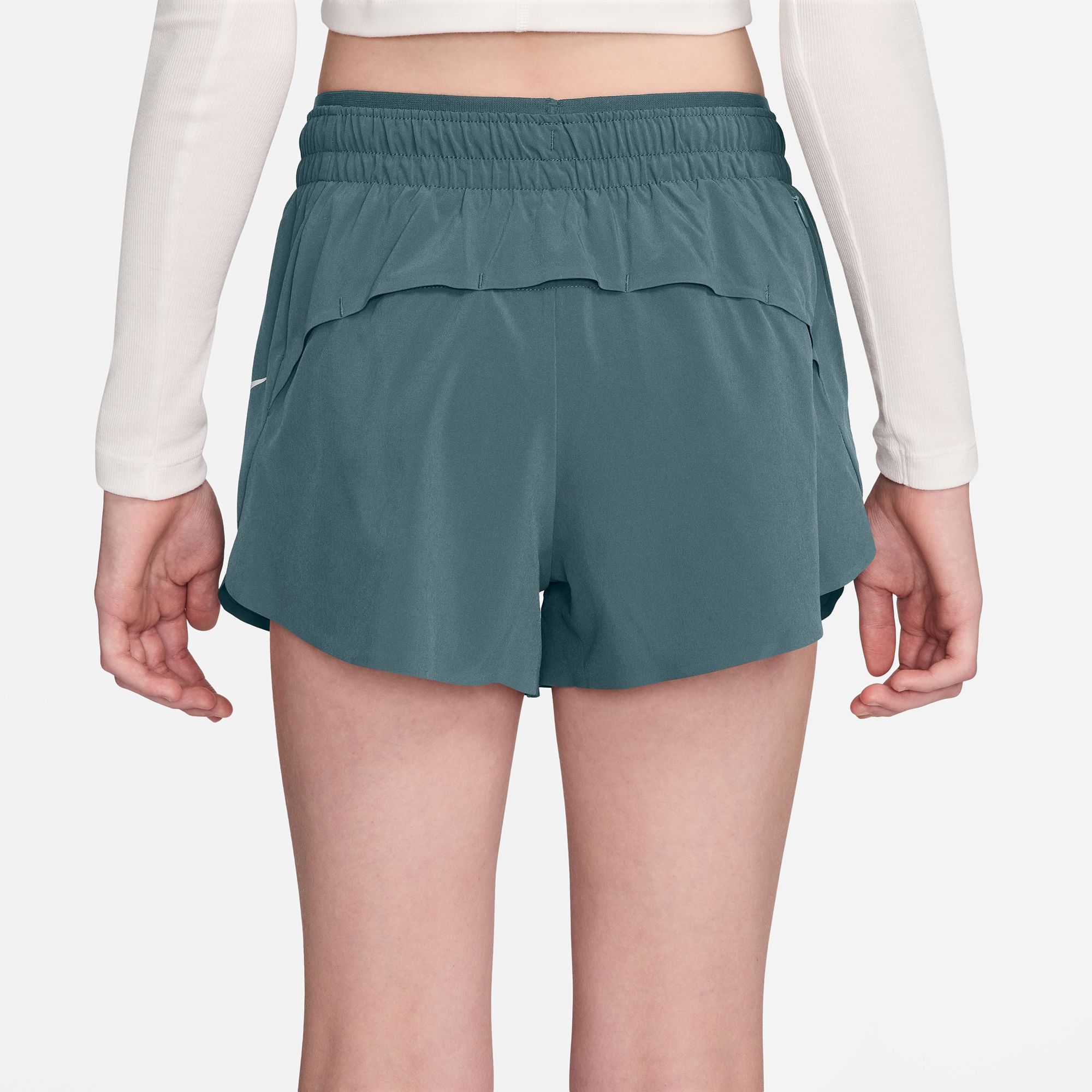 Nike Girls' MAVN Dri-FIT Woven 3" Shorts product image