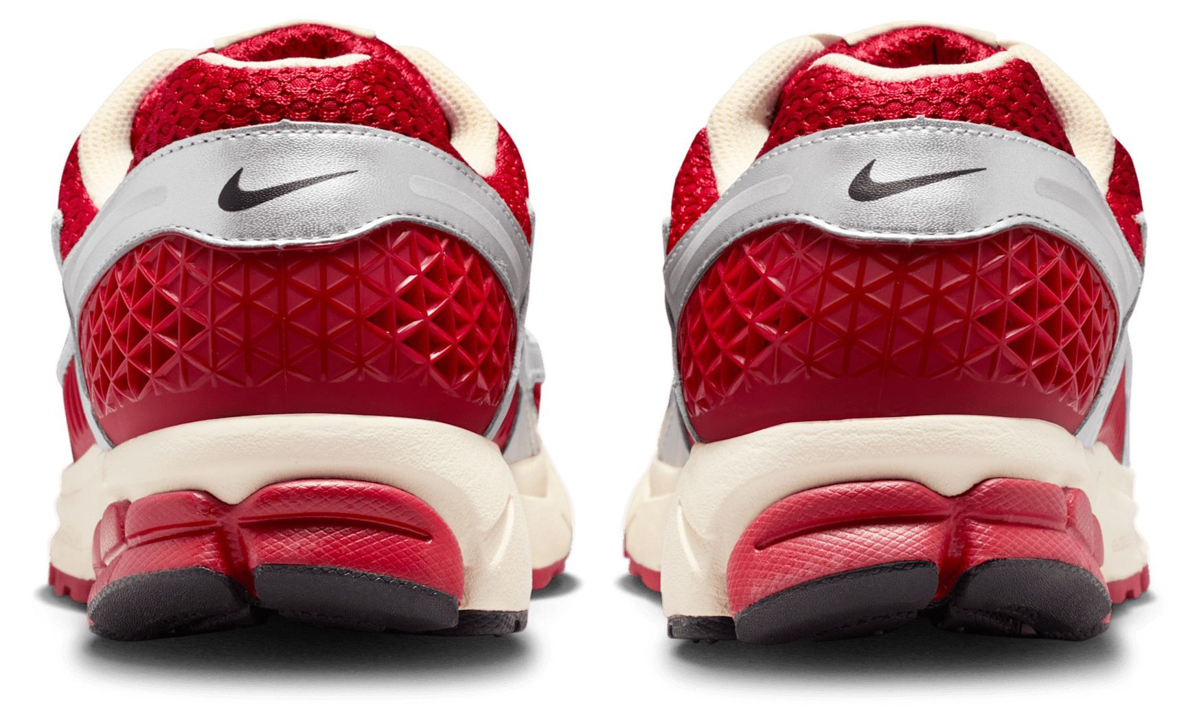 Nike Men's Zoom Vomero 5 Shoes product image