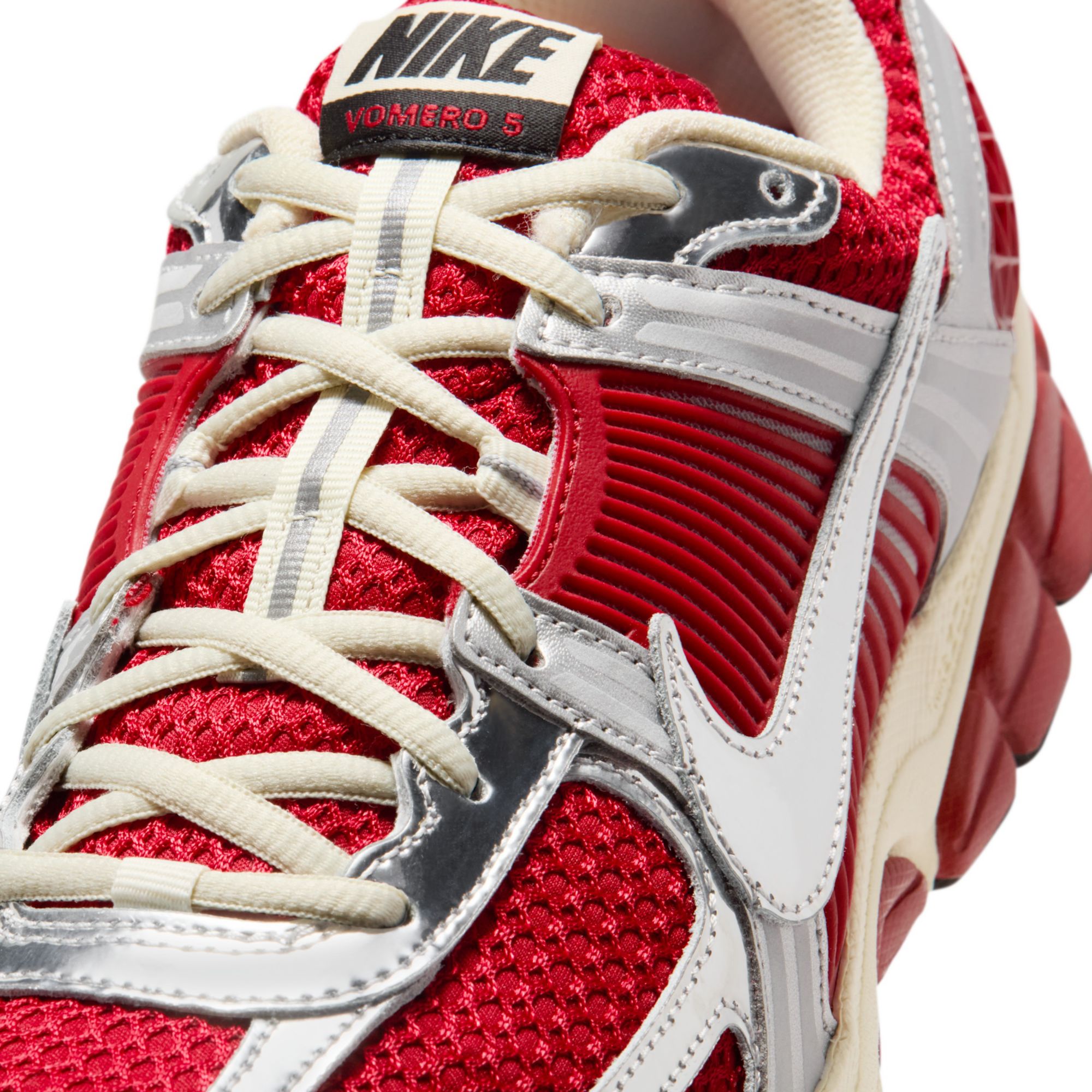 Nike Men's Zoom Vomero 5 Shoes product image