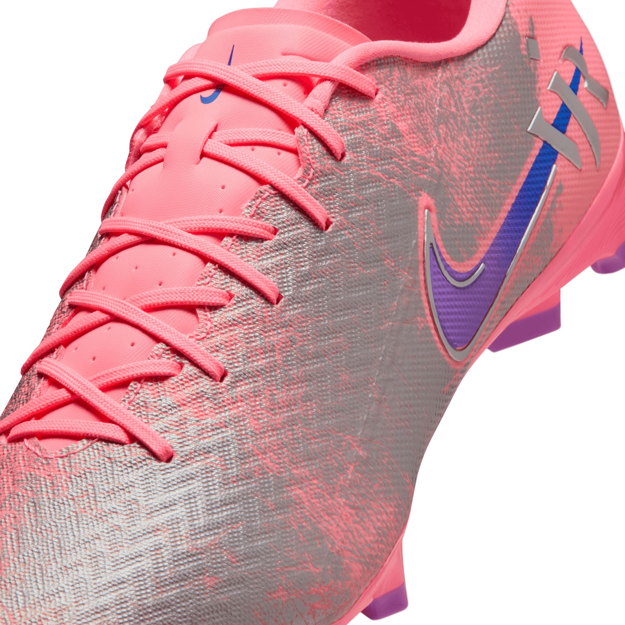 Nike Mercurial Vapor 16 Academy Vini Jr. MG Soccer Cleats product image