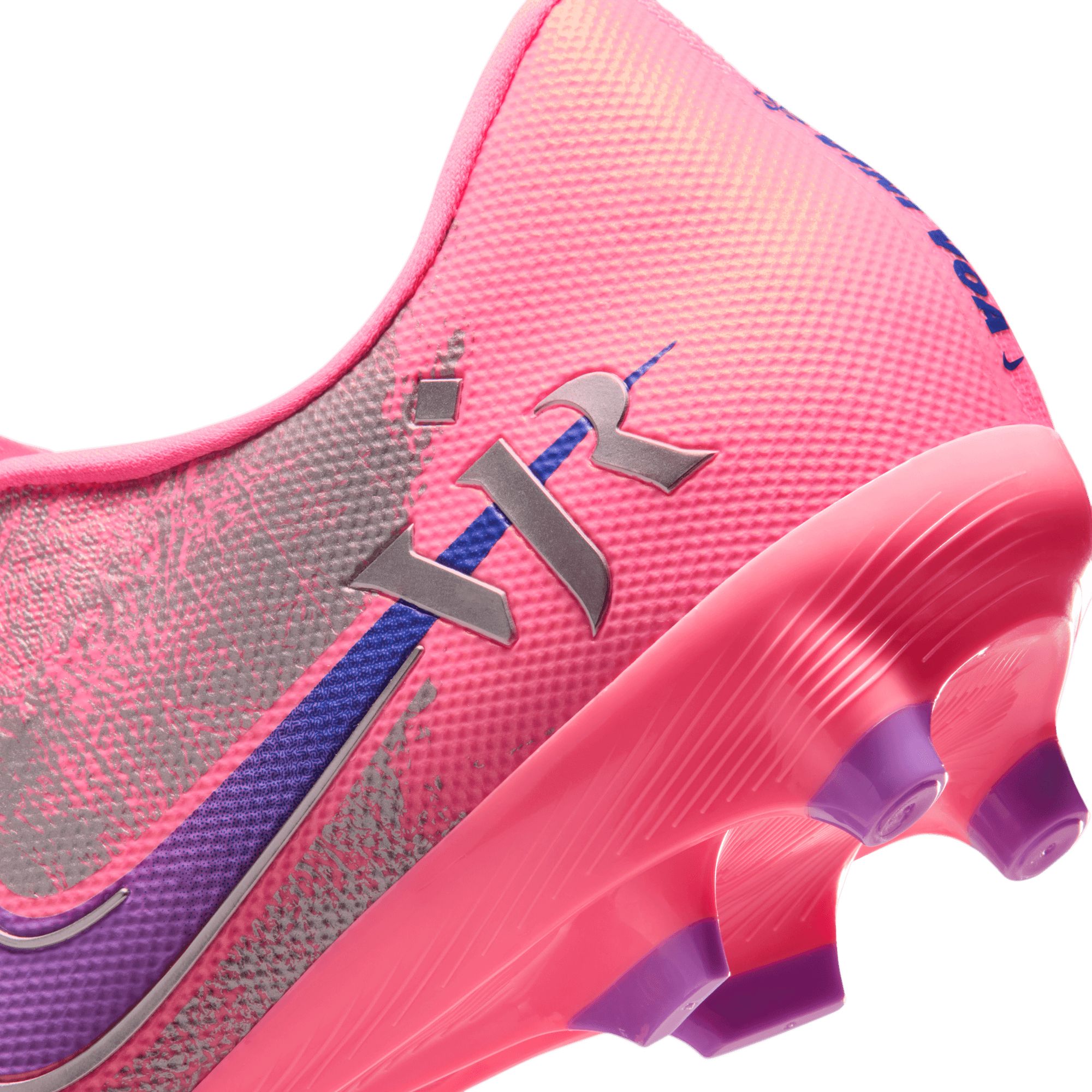 Nike Mercurial Vapor 16 Academy Vini Jr. MG Soccer Cleats product image