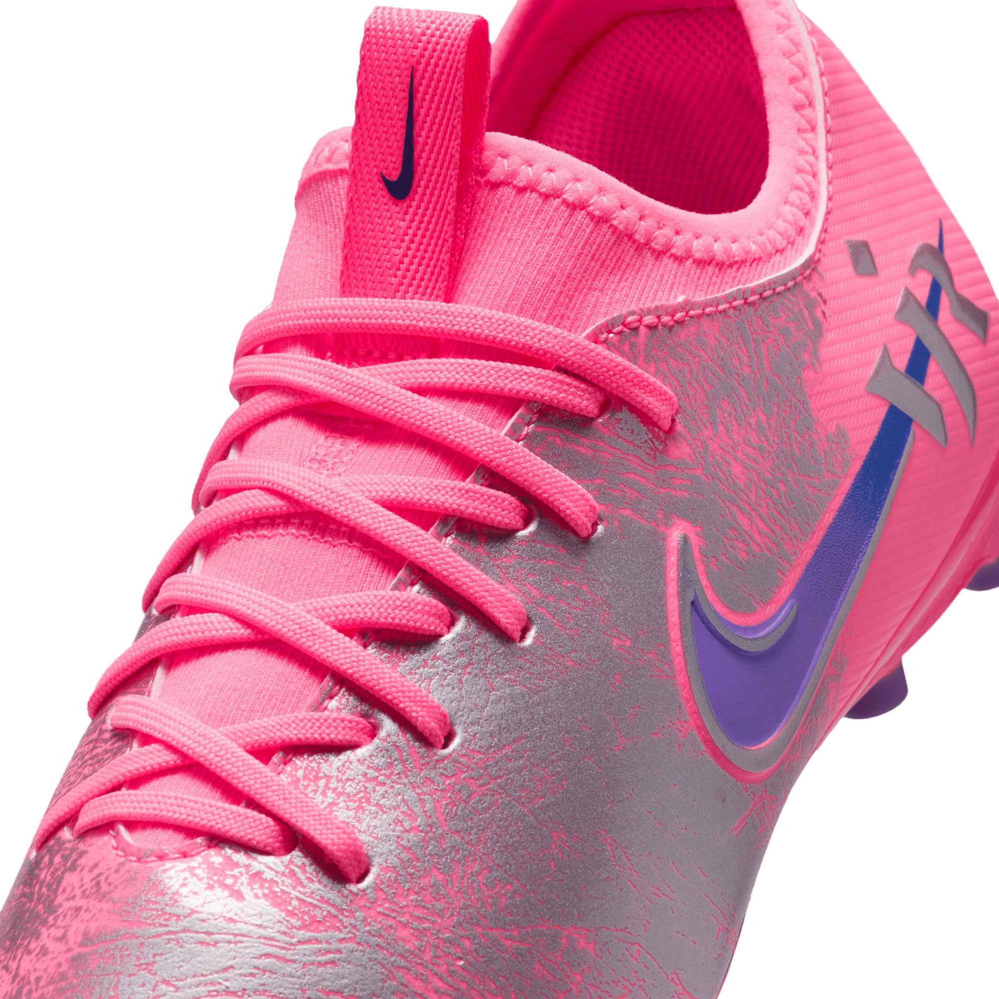 Nike Kids' Mercurial Vapor 16 Academy Vini Jr. MG Soccer Cleats product image