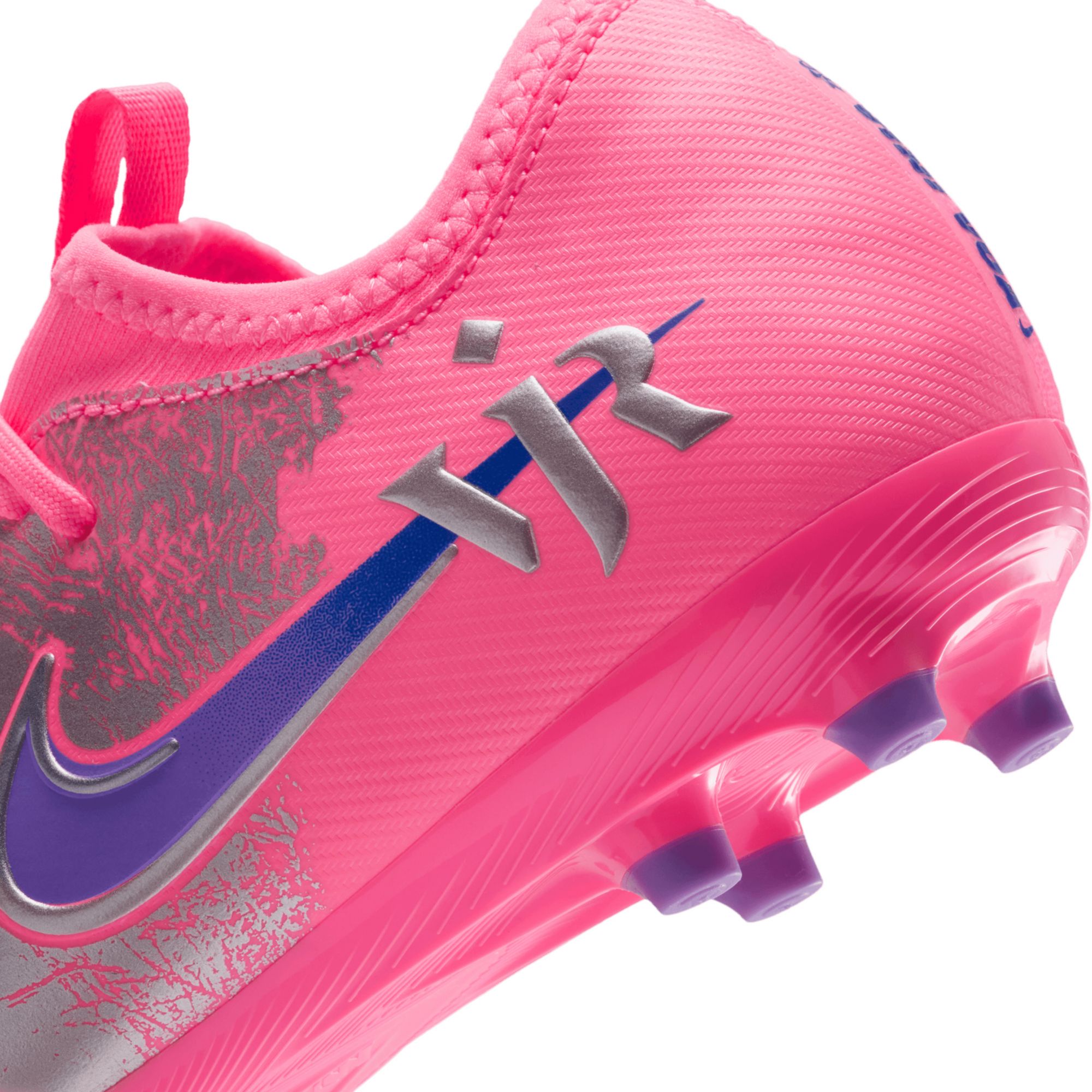 Nike Kids' Mercurial Vapor 16 Academy Vini Jr. MG Soccer Cleats product image