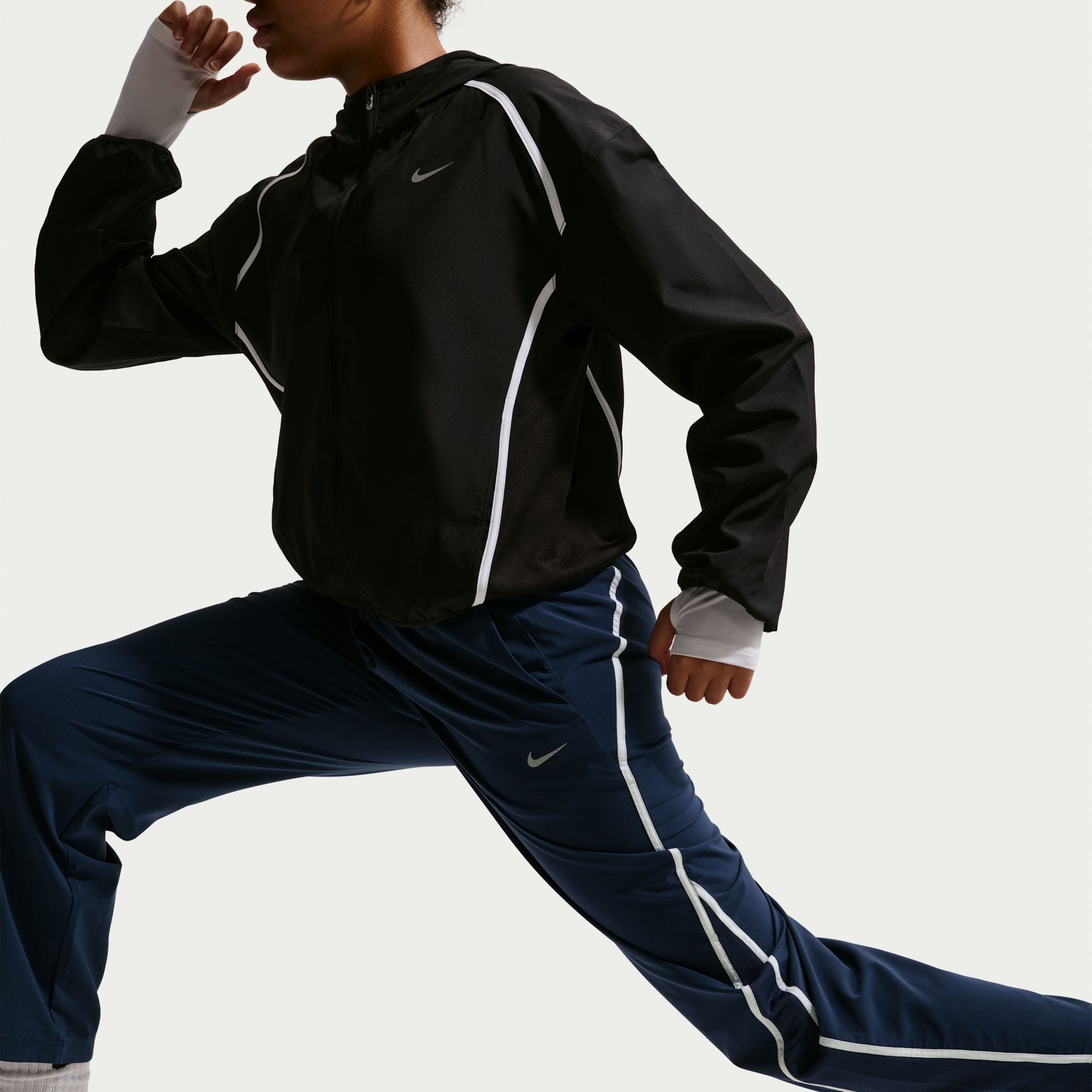 Nike Girls' Tempo Mid-Rise Woven 7/8 Pant product image