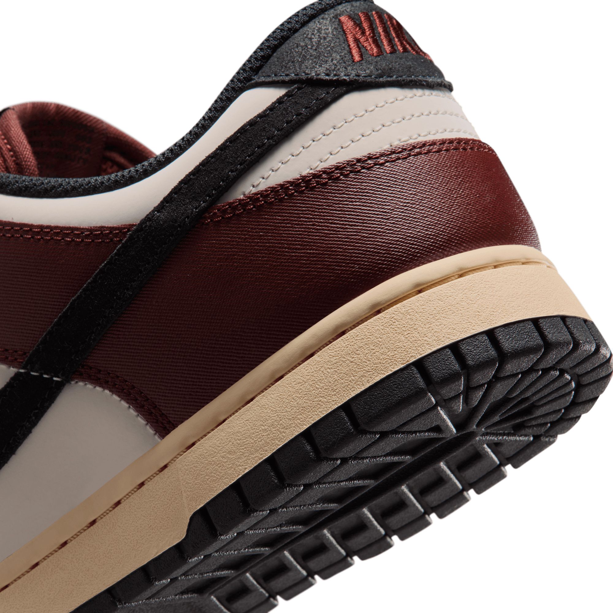 Nike Men's Dunk Low Shoes product image