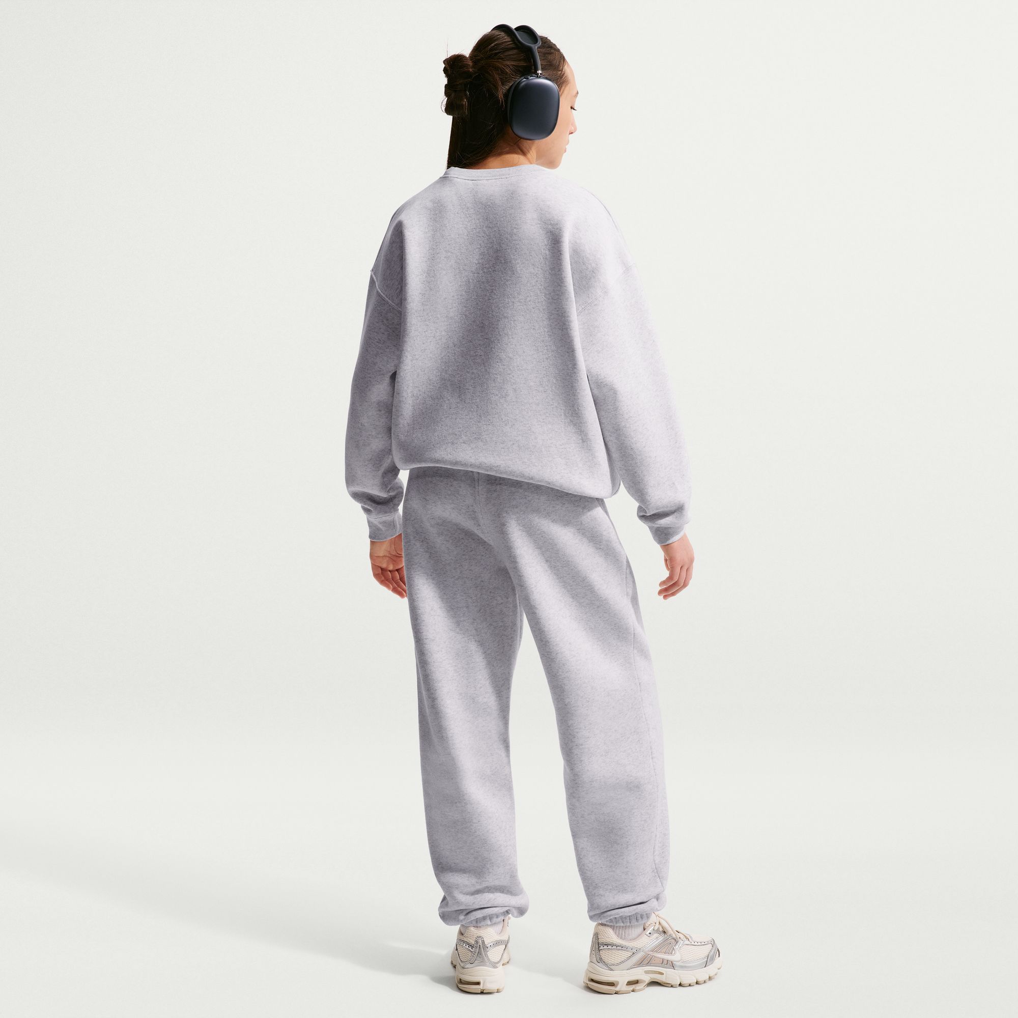 Nike Girls' Studio Fleece Oversized Jogger product image