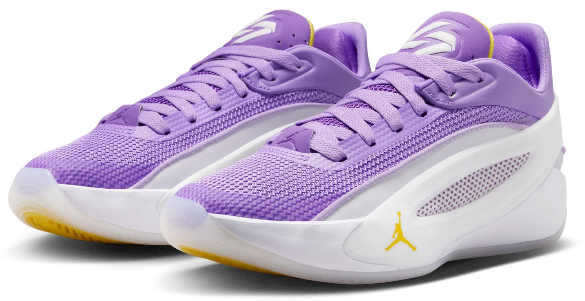 Jordan Kids' Grade School Luka 5 Basketball Shoes product image