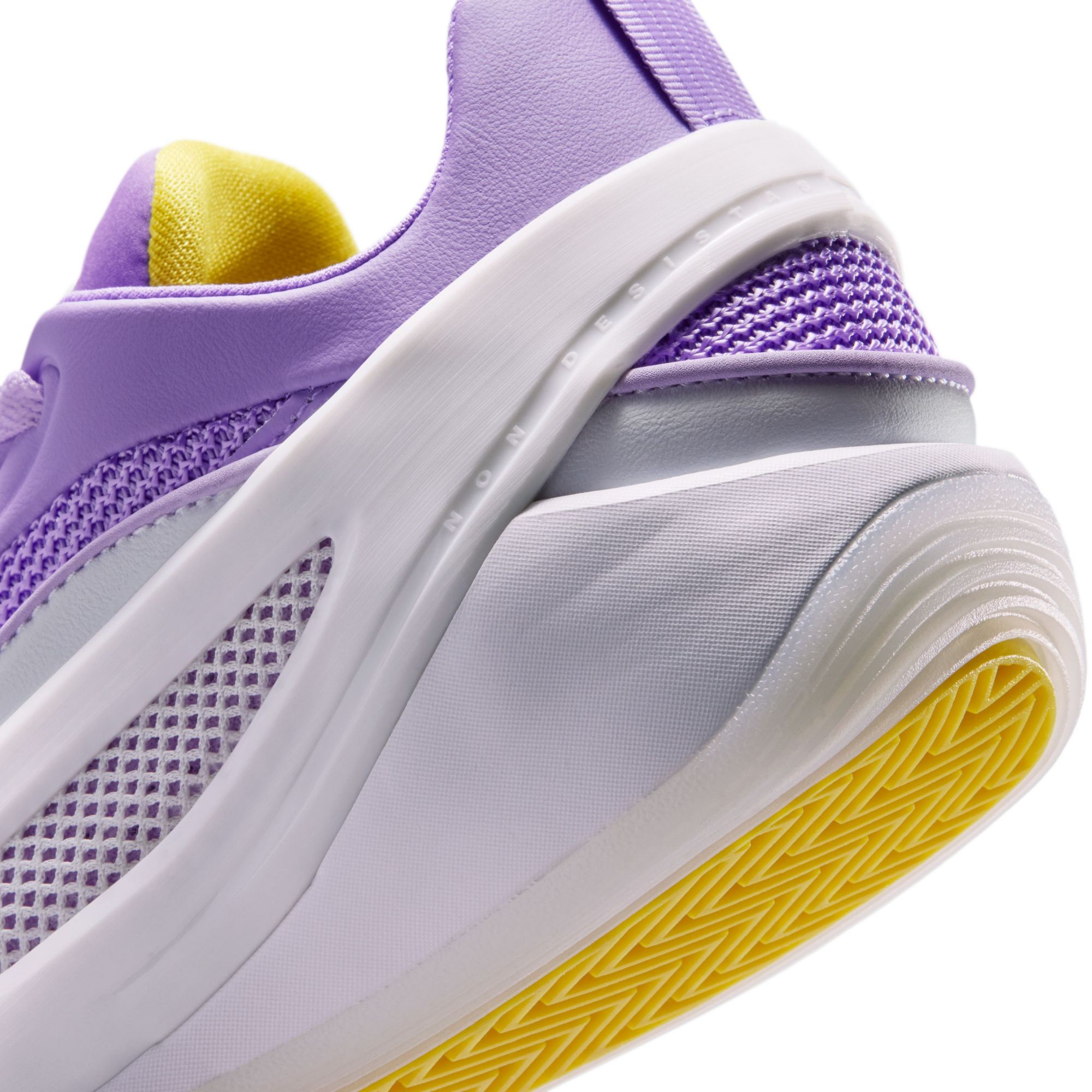 Jordan Kids' Grade School Luka 5 Basketball Shoes product image