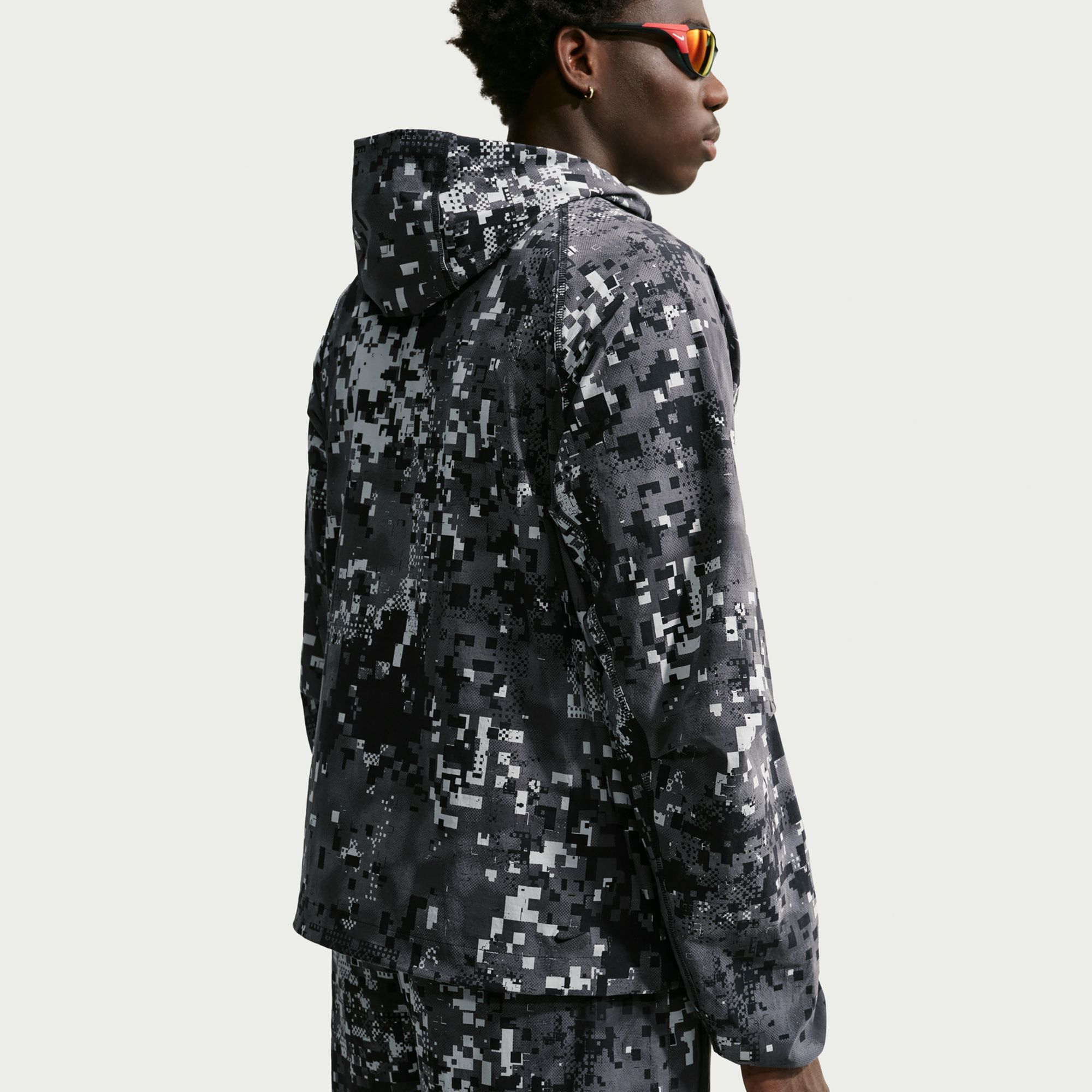 Nike Men's Tech Dri-FIT Woven Windrunner Digital Camo Allover Print Jacket product image