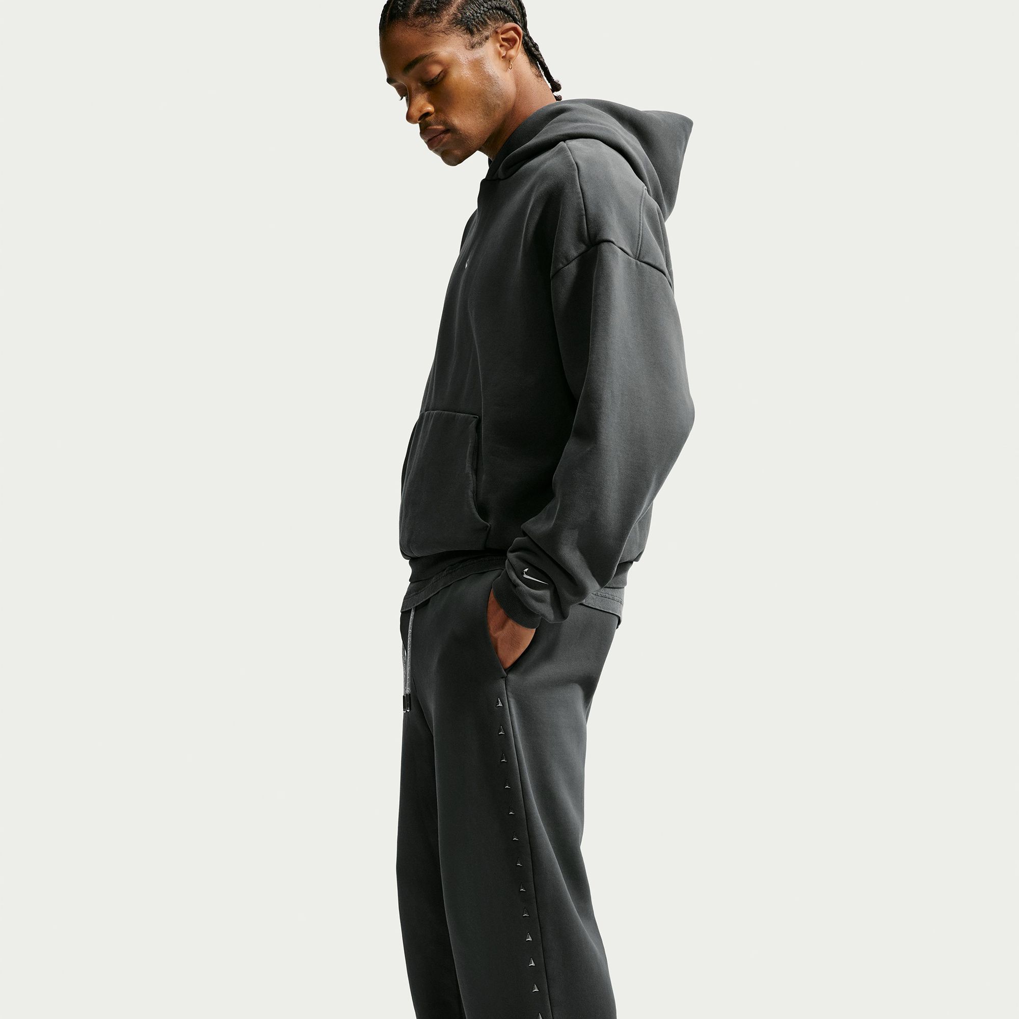 Nike Men's Ja Morant Therma-FIT Standard Issue Open Hem Fleece Pant product image
