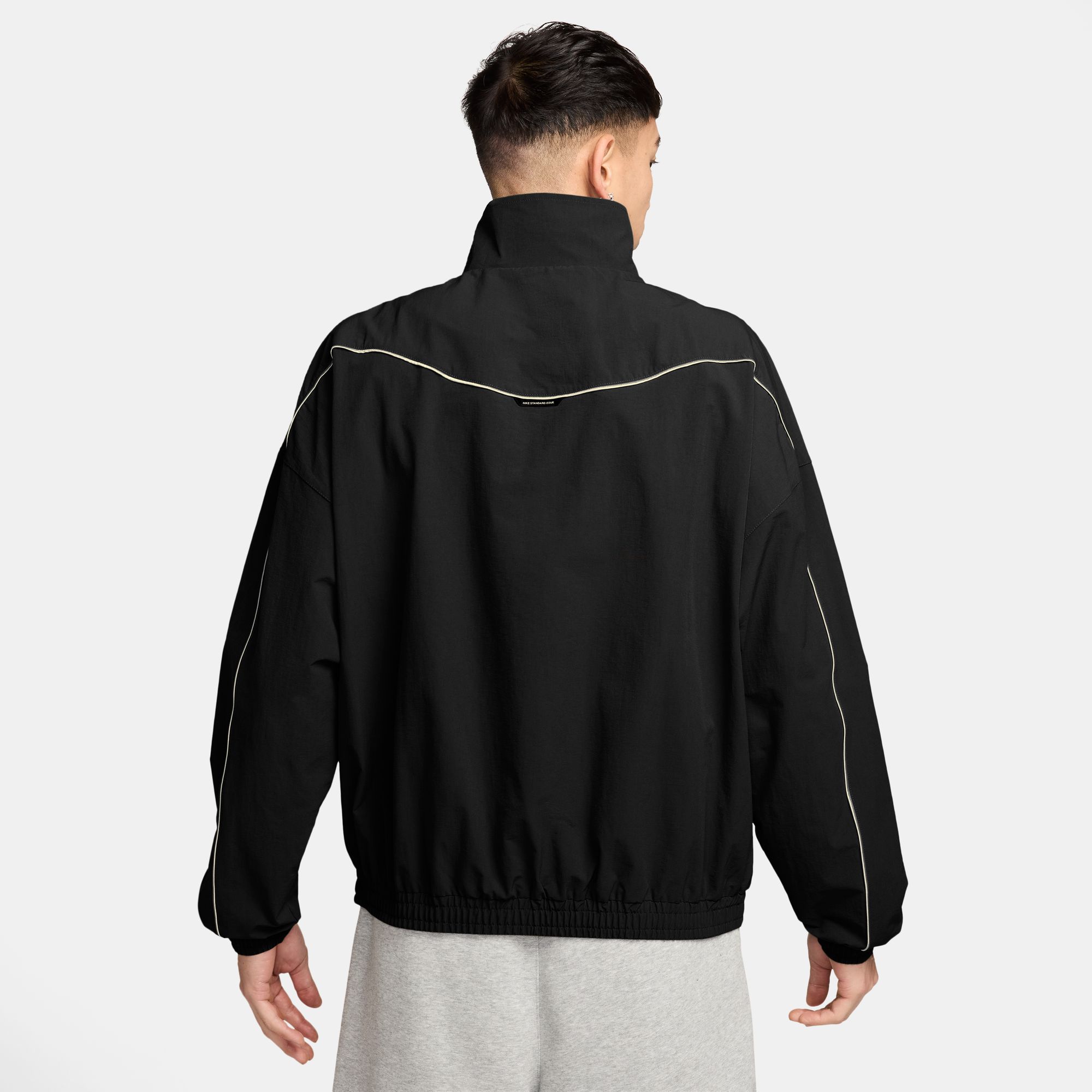 Nike Men's Standard Issue Nike Dri-FIT Woven Basketball Jacket product image