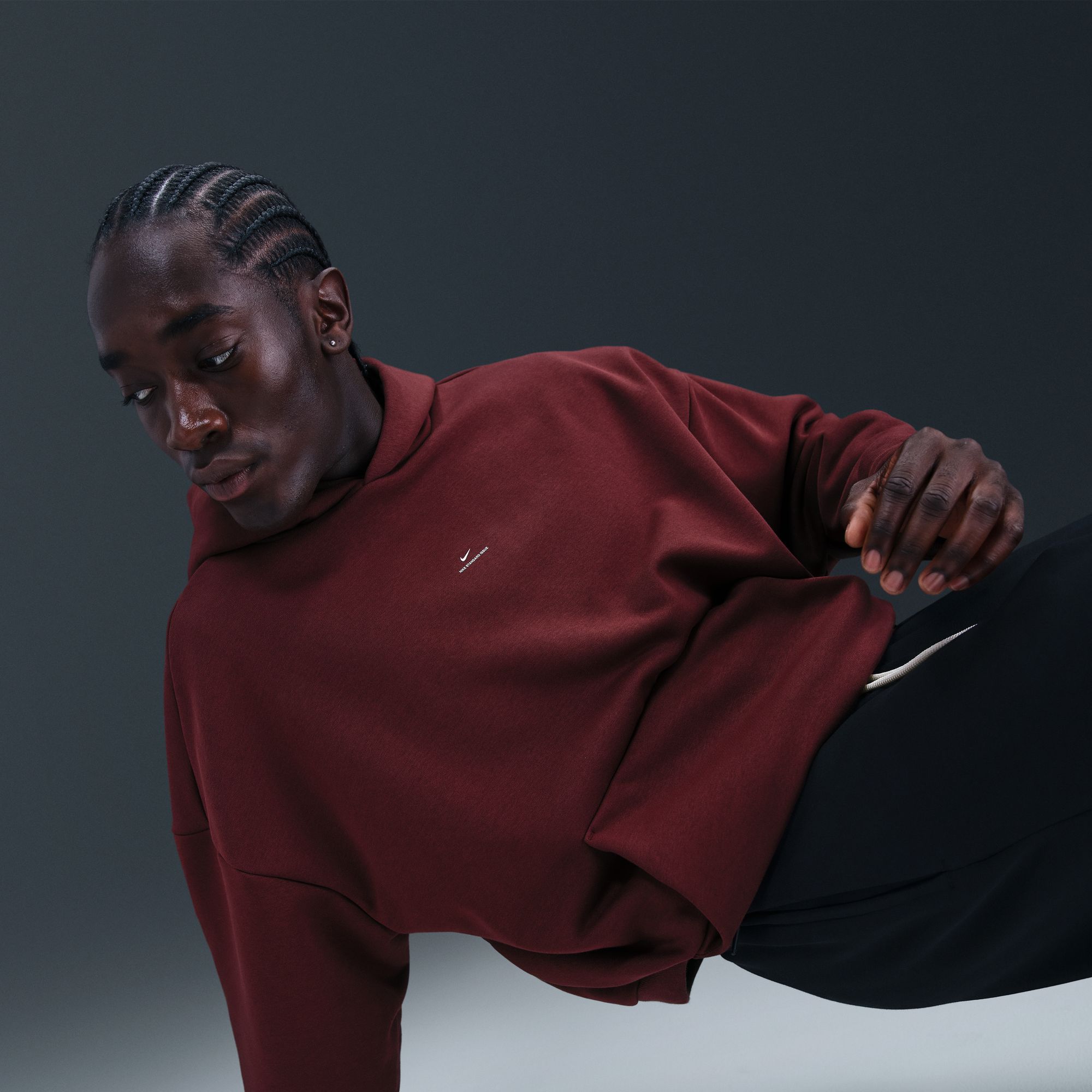 Nike Men's Therma-FIT Standard Issue Brushed Hoodie product image