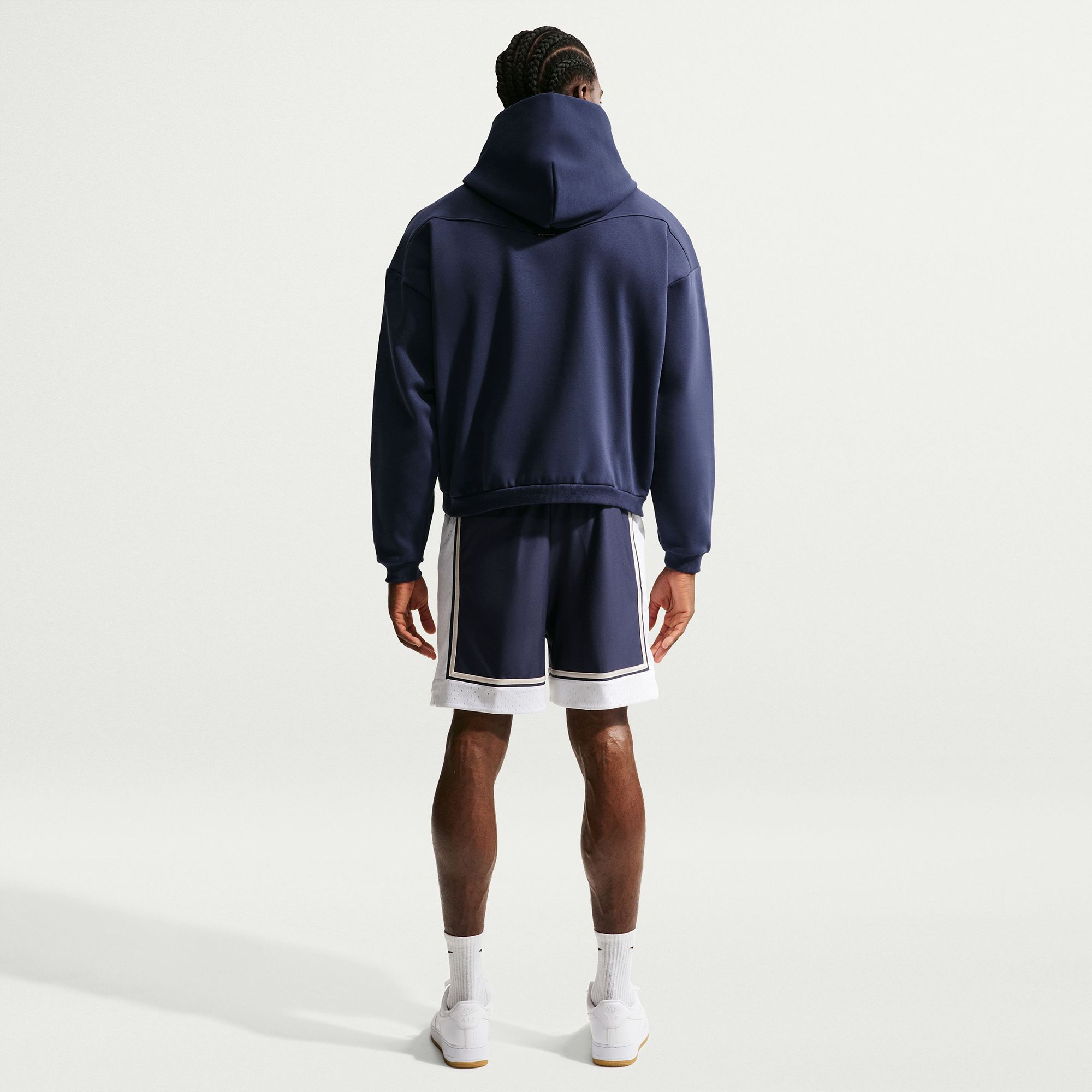 Nike Men's Therma-FIT Standard Issue Brushed Hoodie product image