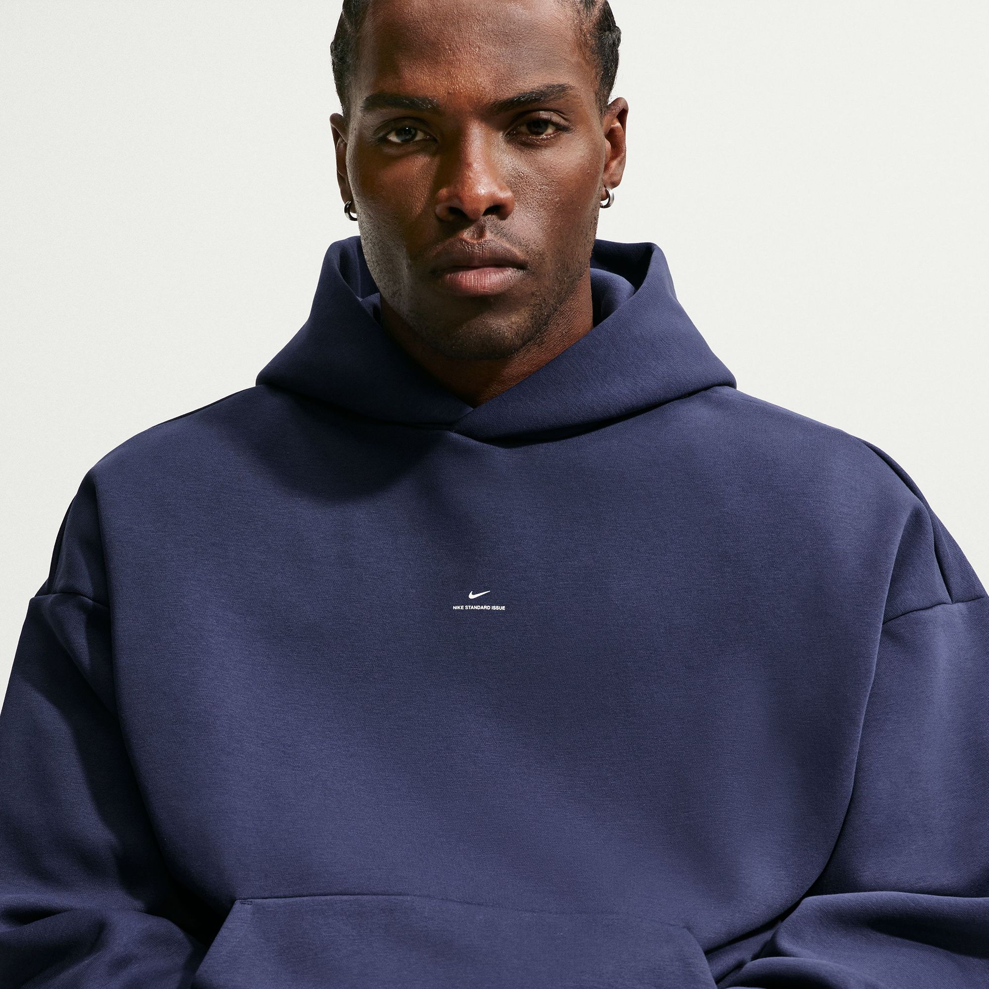 Nike Men's Therma-FIT Standard Issue Brushed Hoodie product image