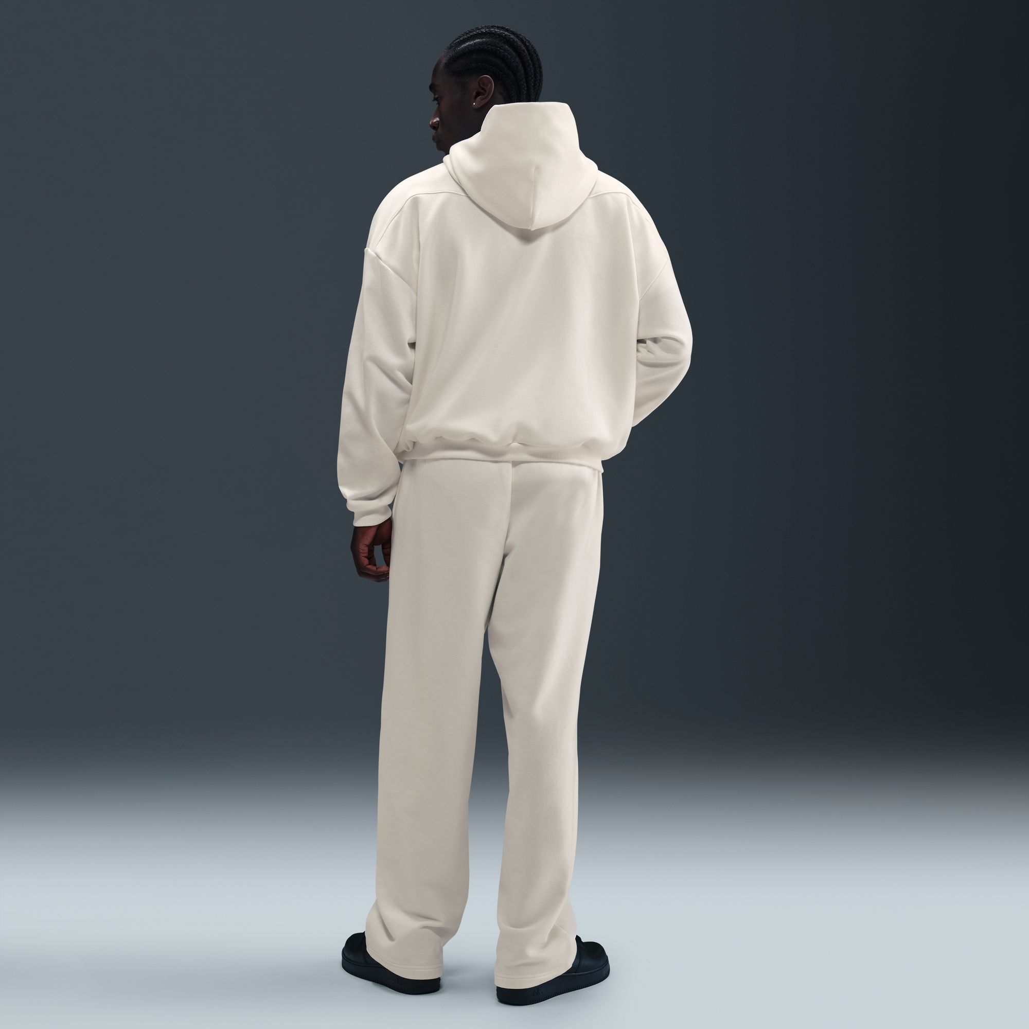 Nike Men's Therma-FIT Standard Issue Brushed Hoodie product image