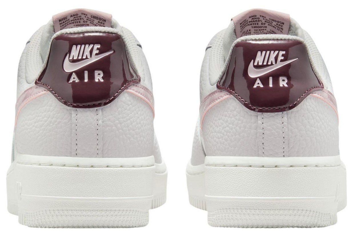 Nike Women's Air Force 1 '07 Shoes product image
