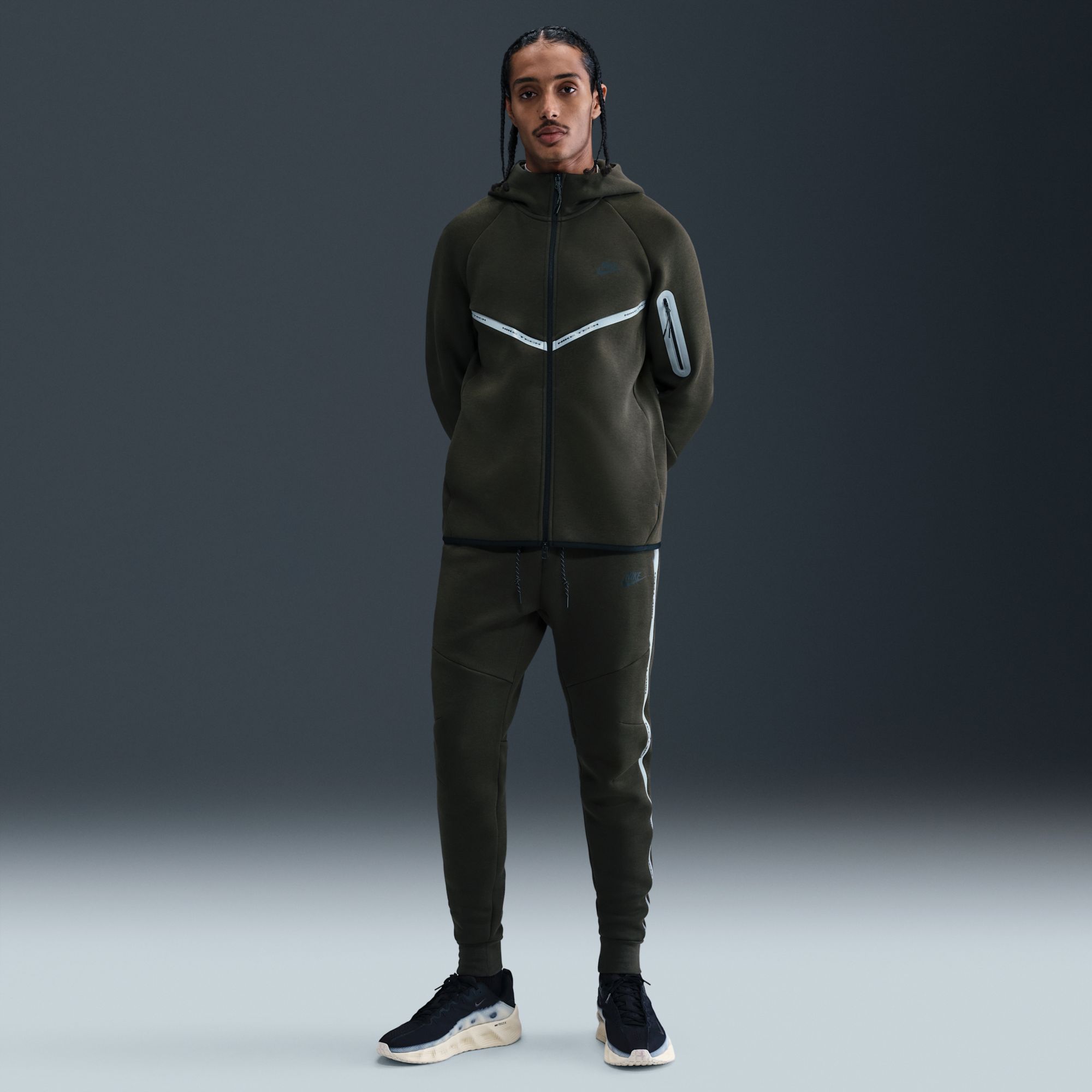 Nike Men's Tech Fleece Full-Zip Reflective Windrunner Jacket product image
