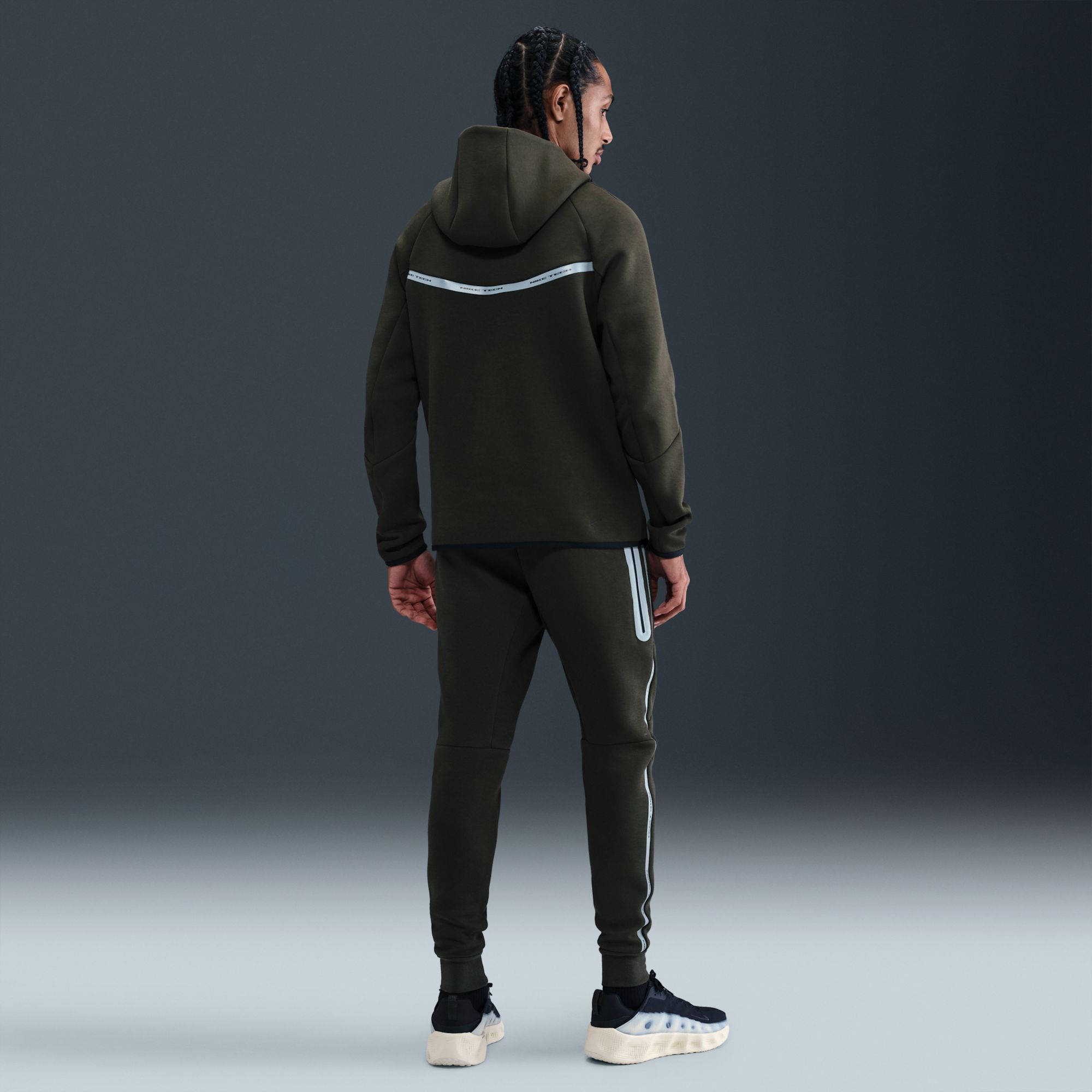 Nike Men's Tech Fleece Reflective Jogger Pants product image