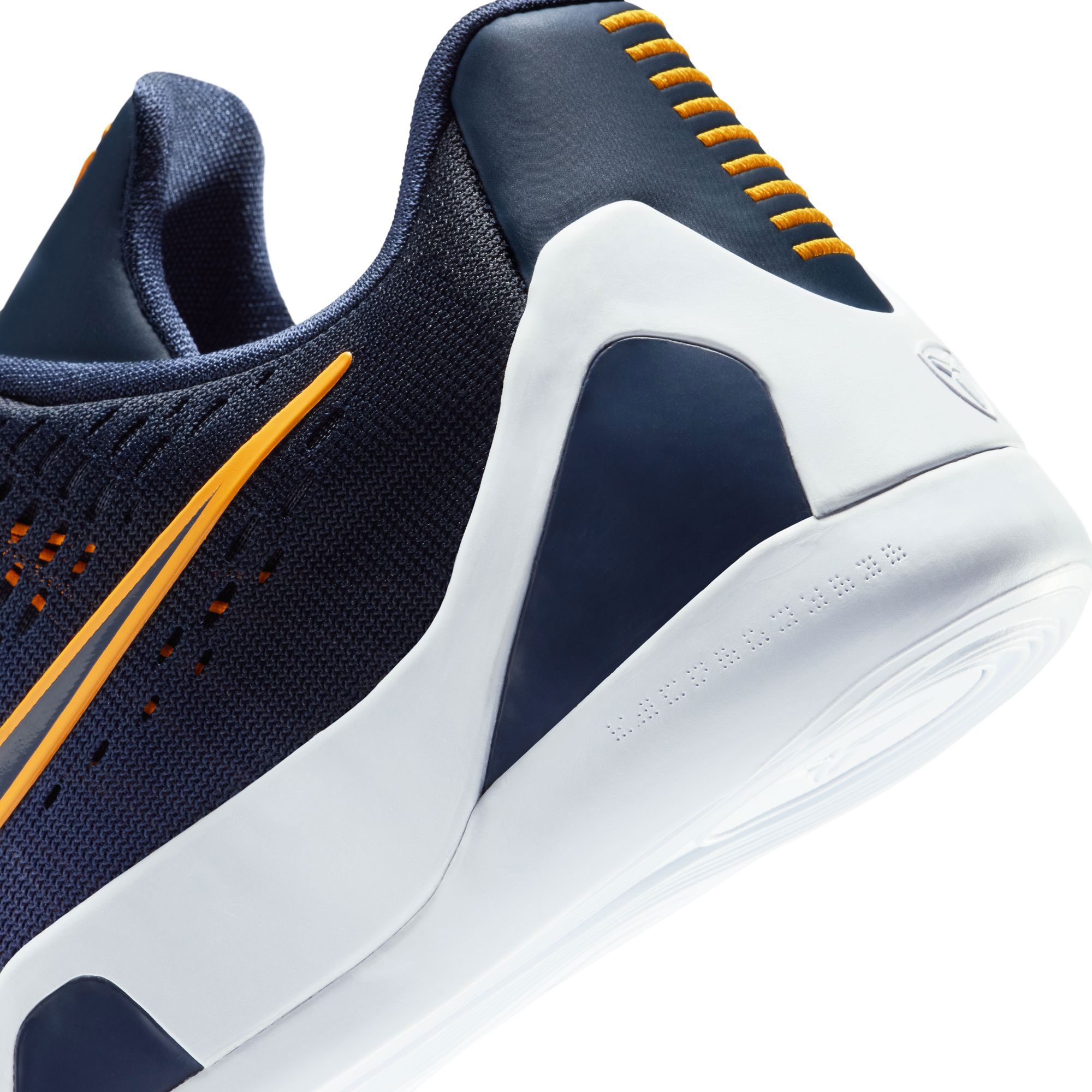 Nike Kids' Grade School Kobe 9 Low Basketball Shoes product image