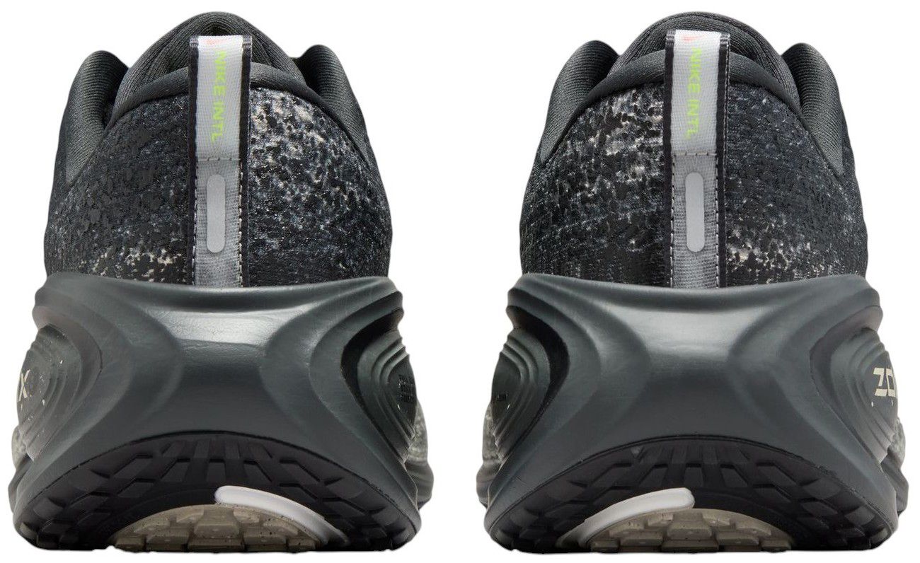 Nike Men's Vomero Plus Running Shoes product image