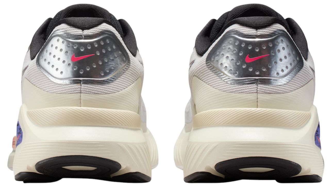 Nike Men's Structure 26 Running Shoes product image