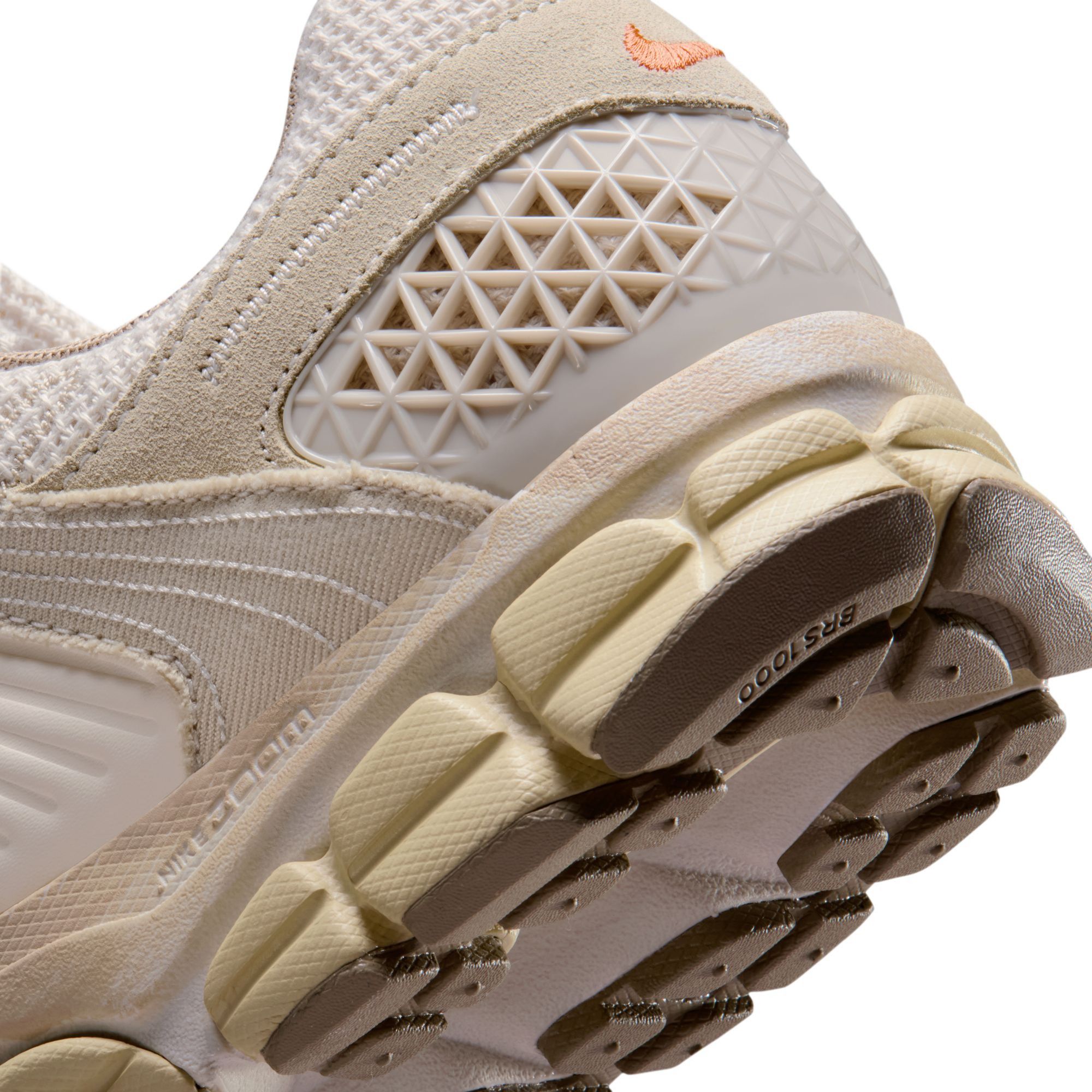 Nike Men's Zoom Vomero 5 Shoes product image