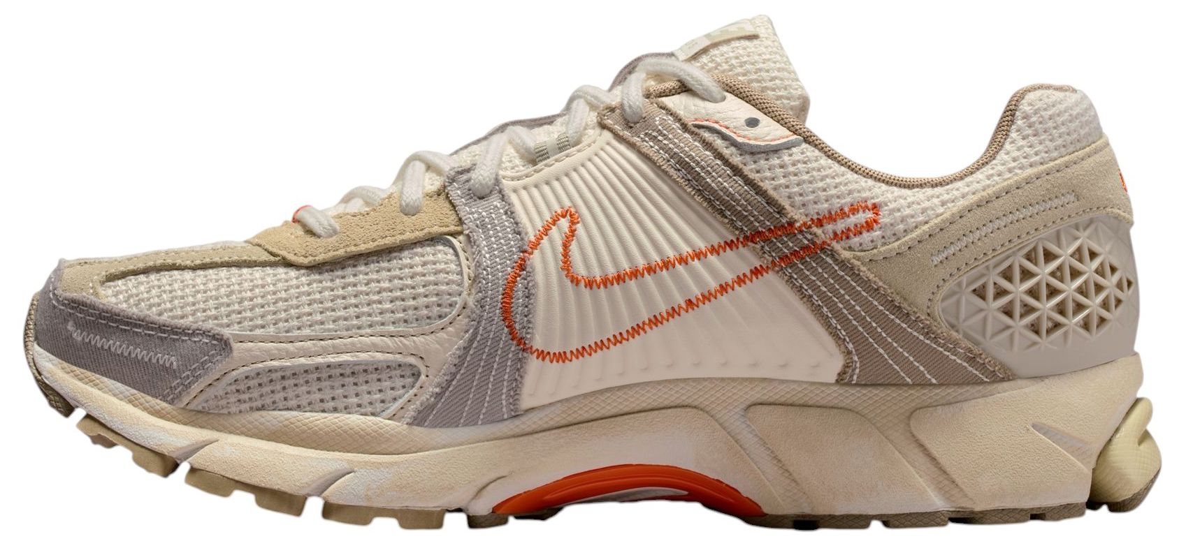 Nike Men's Zoom Vomero 5 Shoes product image