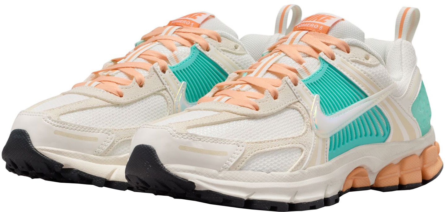 Nike Kids' Grade School Vomero 5 Shoes product image