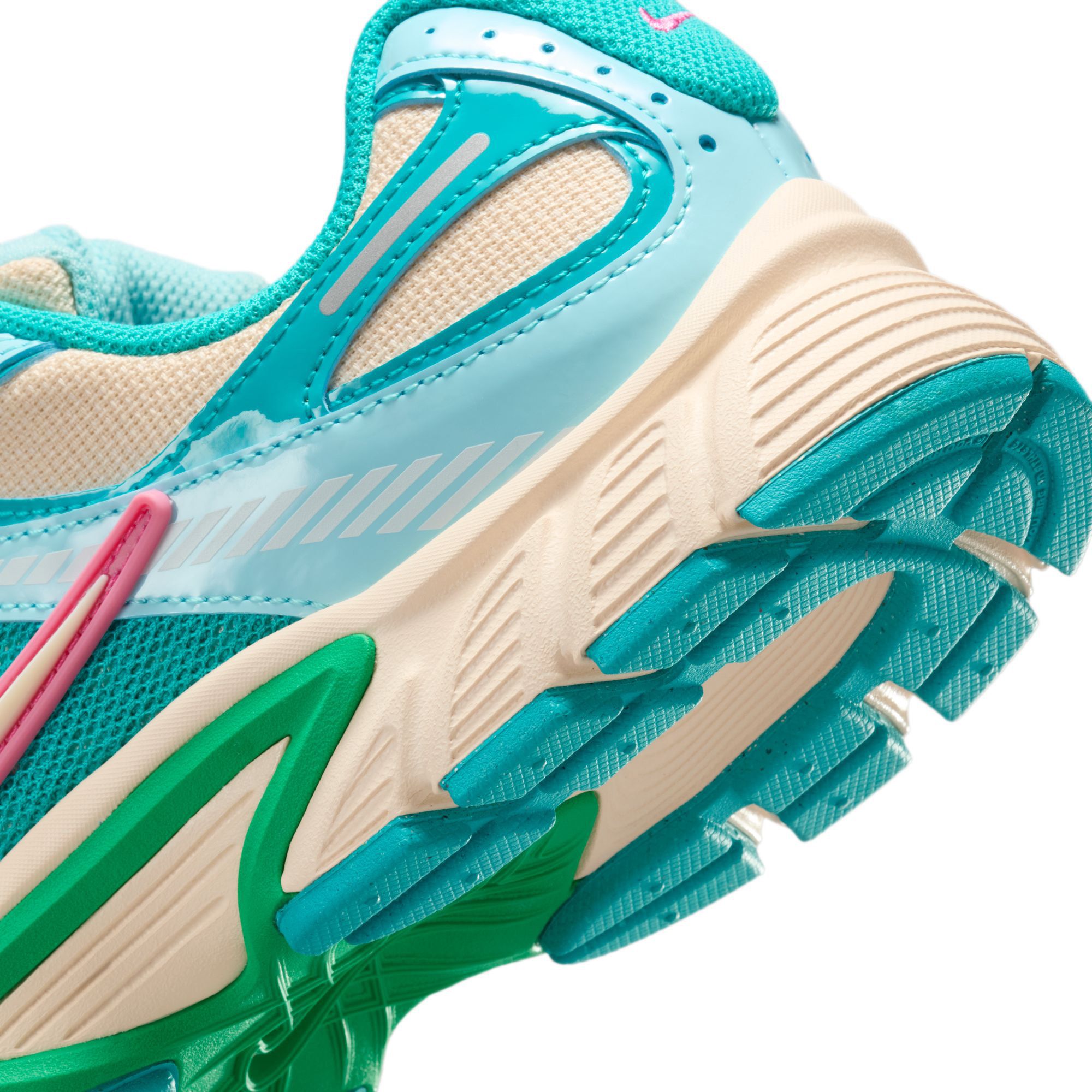 Nike Women's V5 RNR Shoes product image