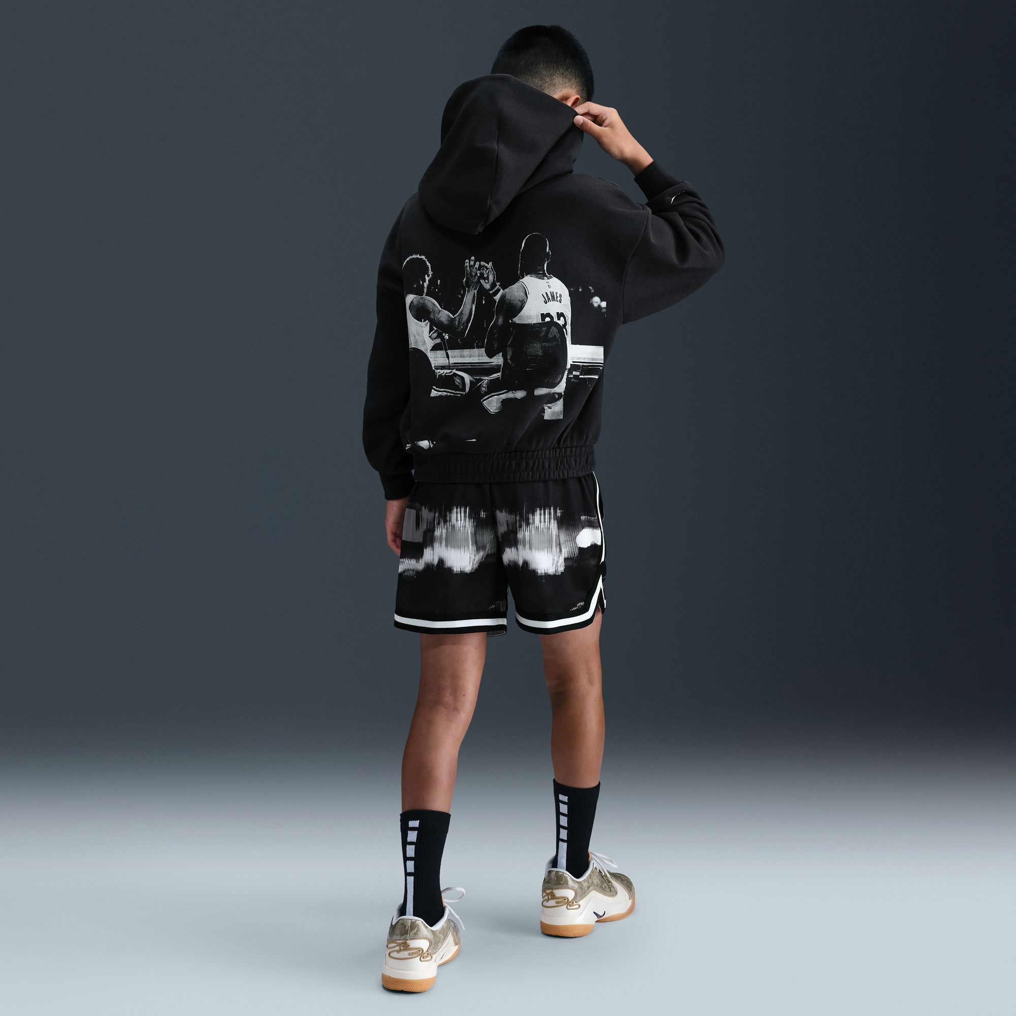 Nike Kids' LeBron James "Chosen One" Pullover Hoodie product image