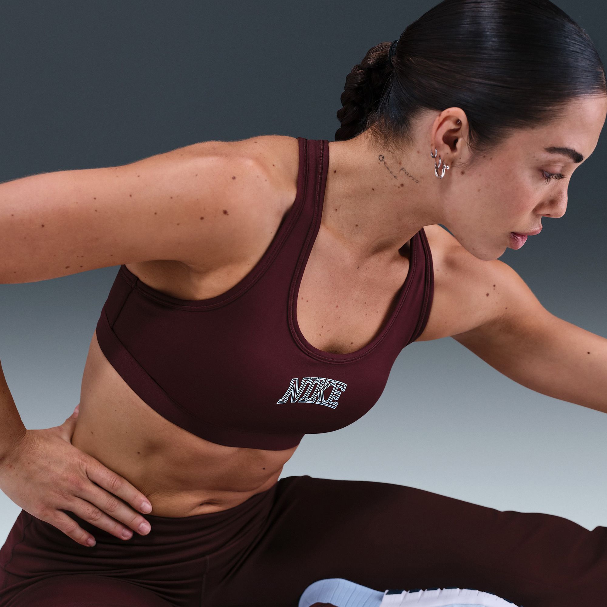 Nike Women's Swoosh Medium Support Padded Sports Bra product image