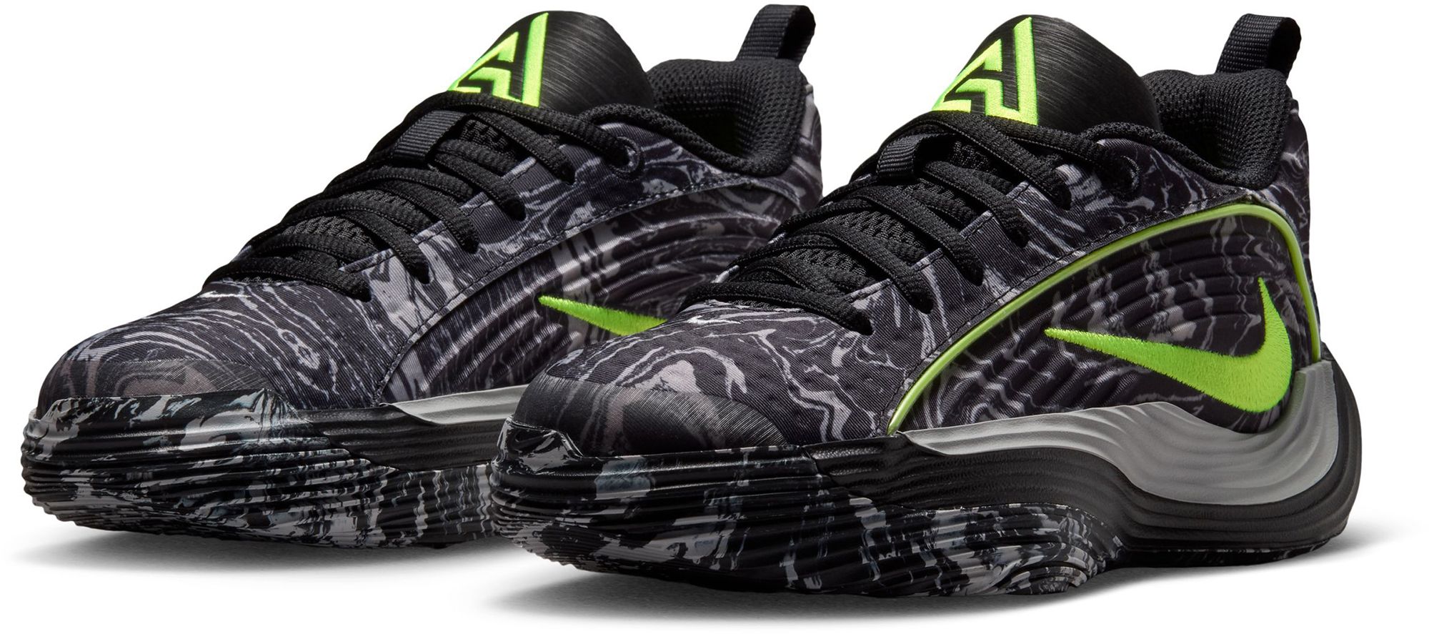 Nike Kids' Grade School Immortality 5 Basketball Shoes product image