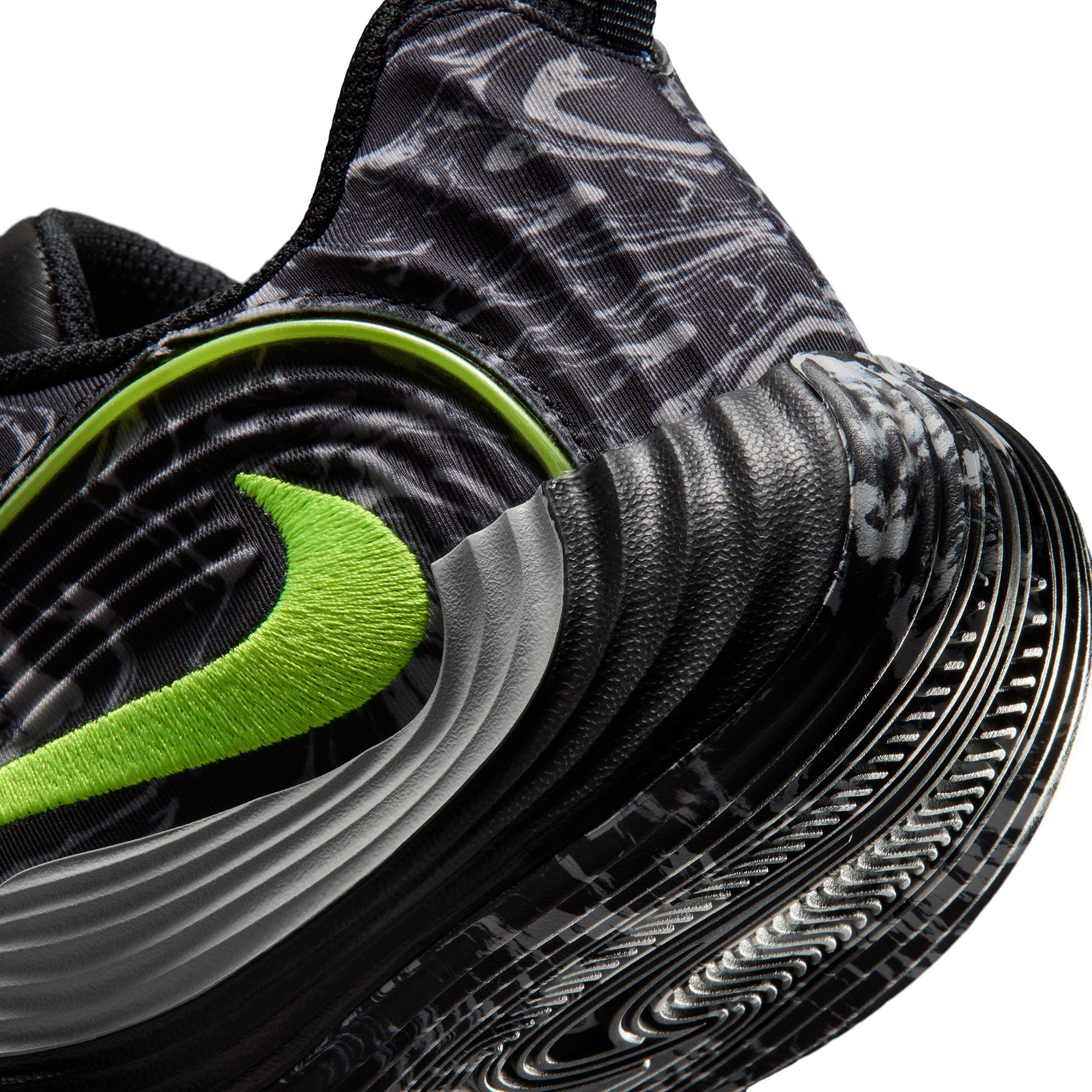 Nike Kids' Grade School Immortality 5 Basketball Shoes product image