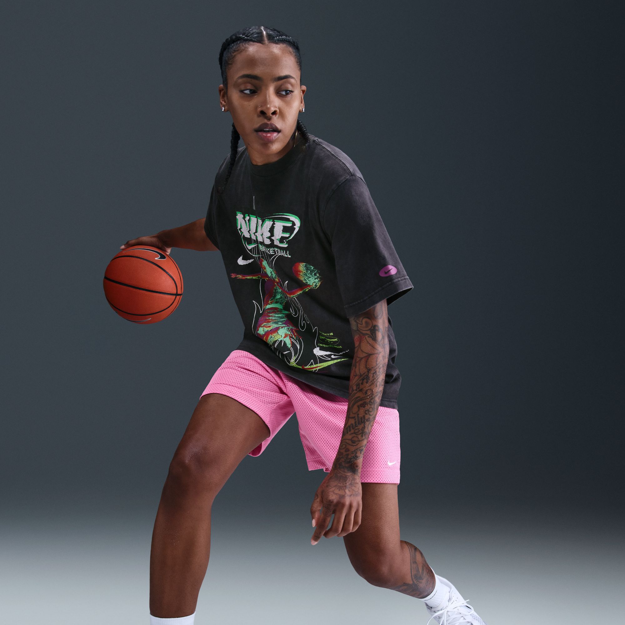 Nike Women's Glitch Graphic T-Shirt product image