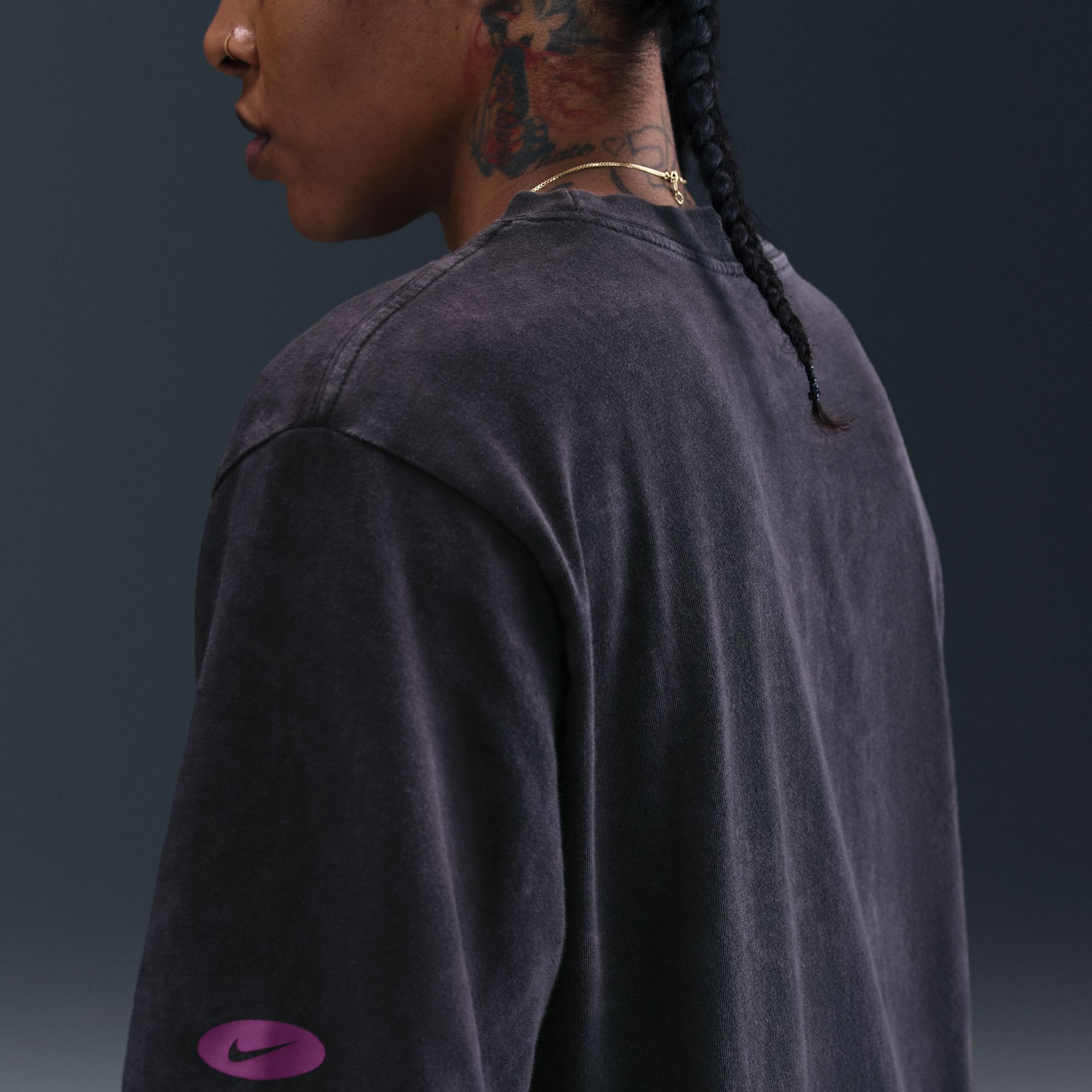 Nike Women's Glitch Graphic T-Shirt product image