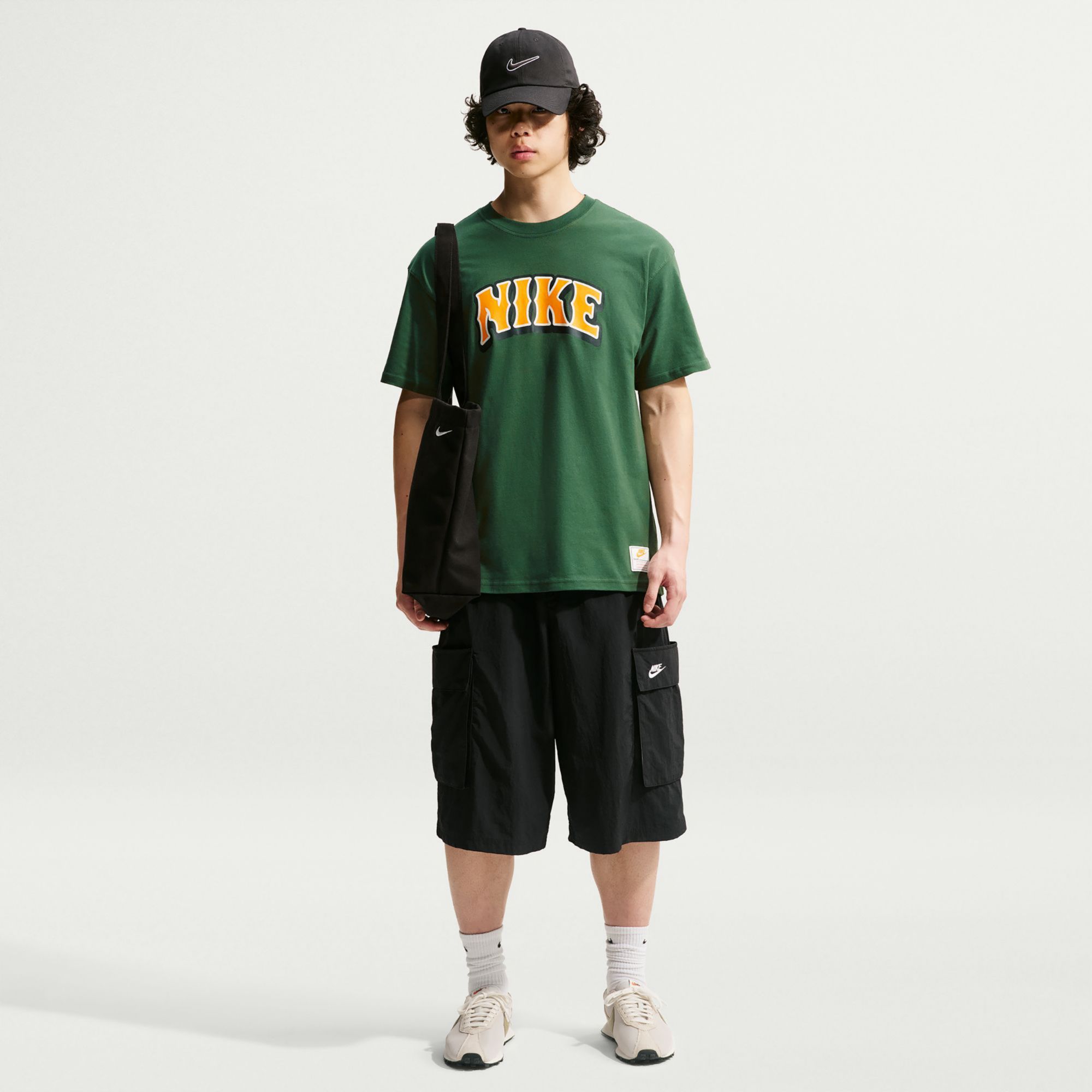 Nike Men's Sportswear Arch Logo Graphic T-Shirt product image