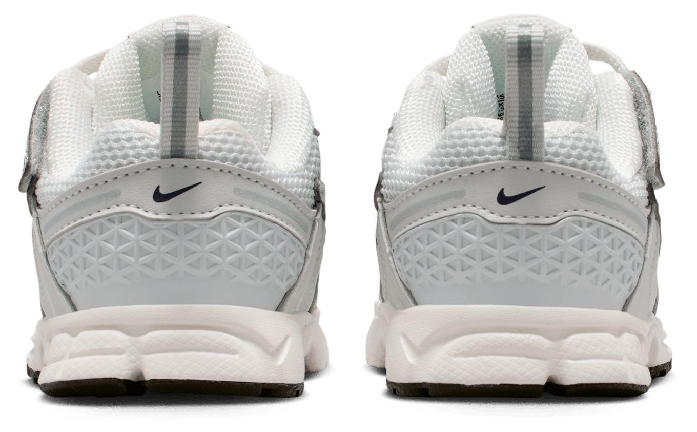 Nike Kids' Preschool Vomero 5 Shoes product image