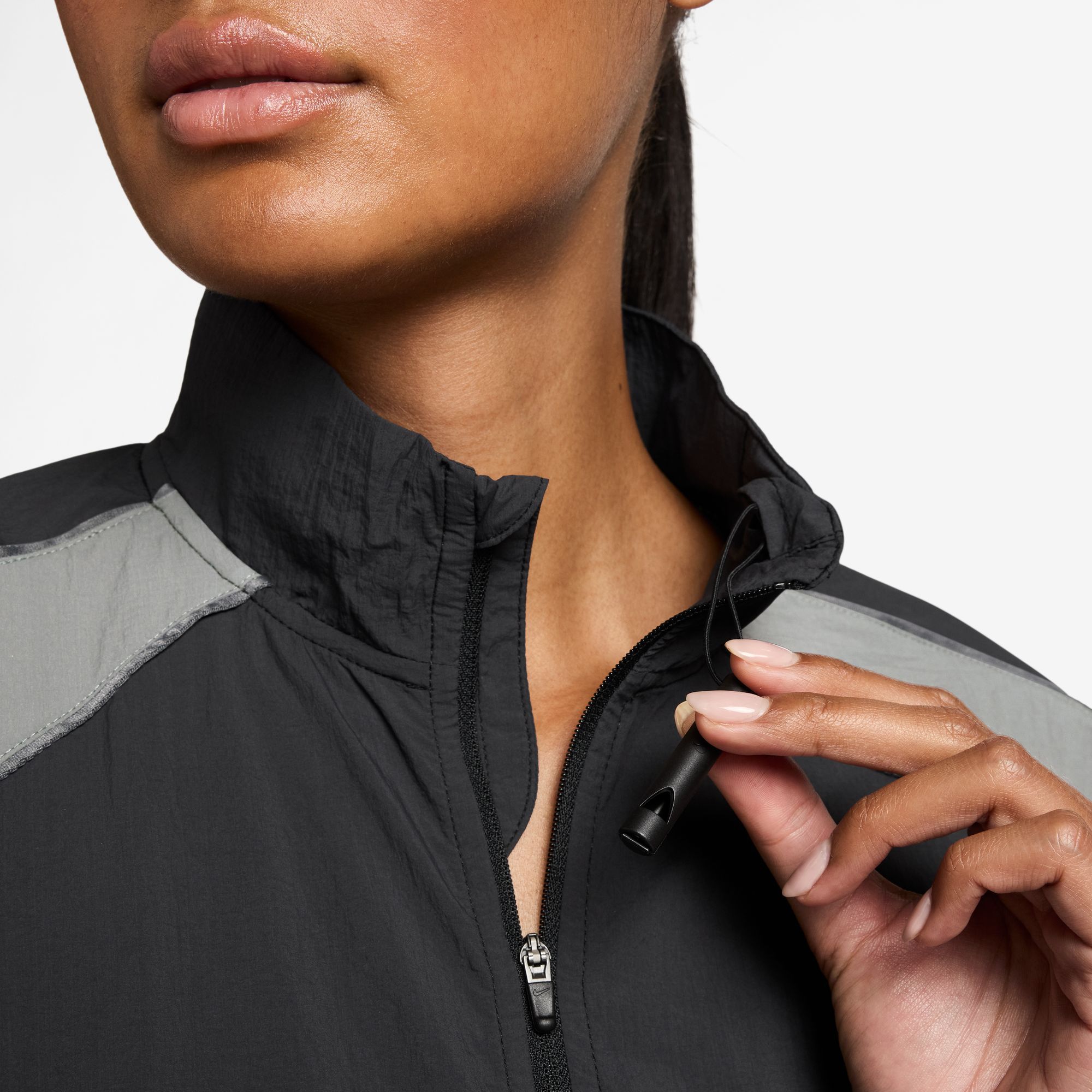 Nike Women's Swift Repel UV Protection Running Jacket product image